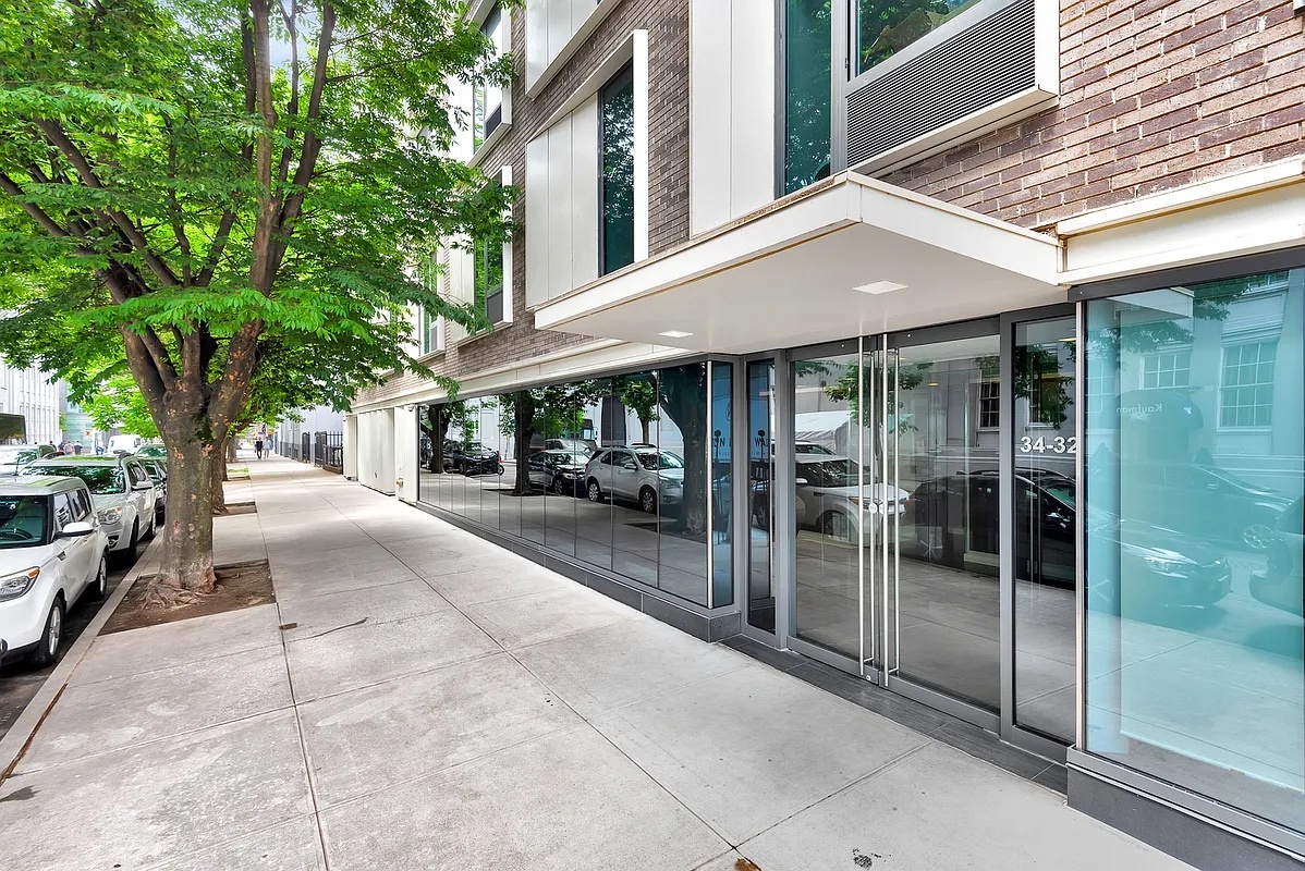 #10 photo, 34-32 35TH Street, クイーンズ区 Astoria , NY 11106