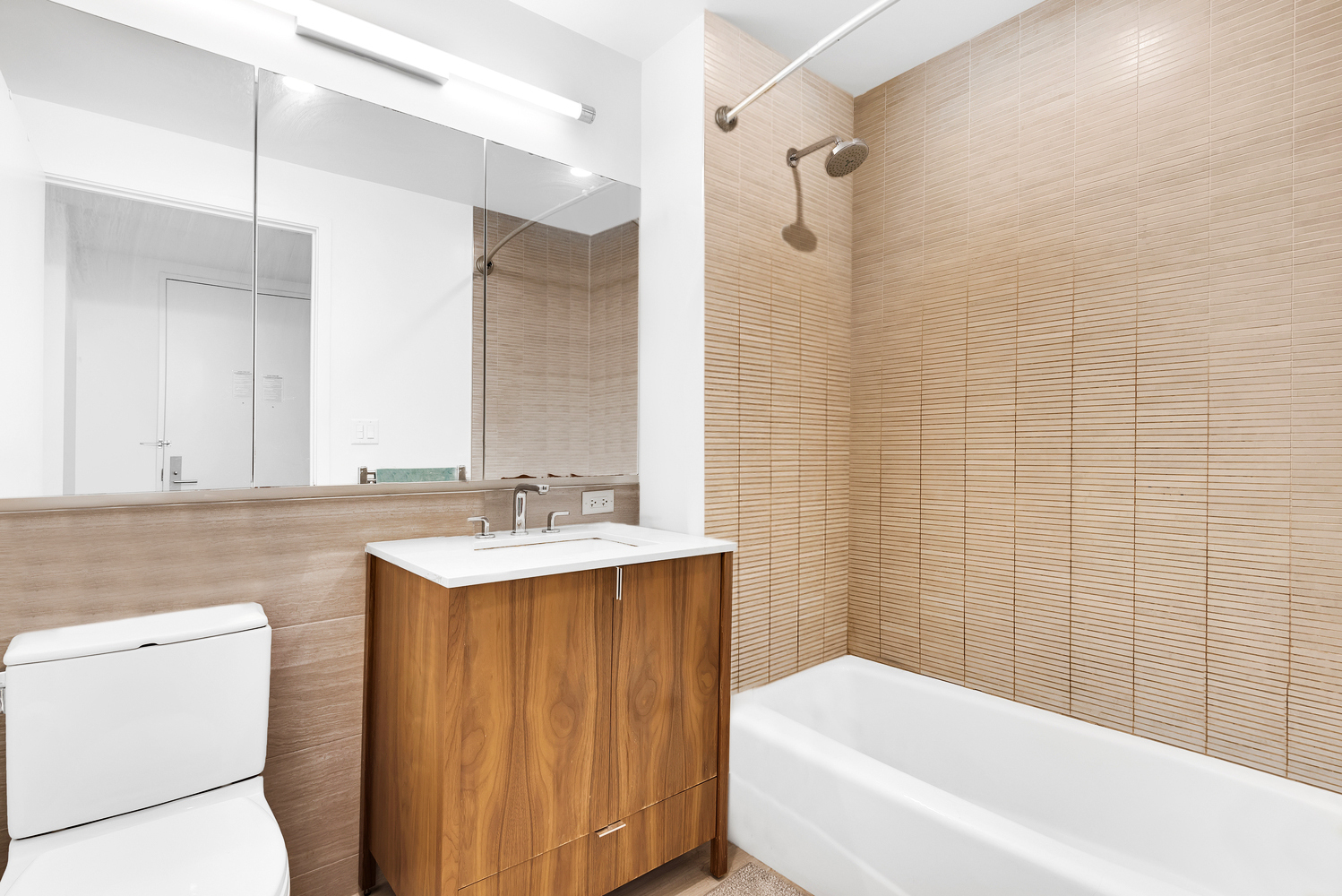 #5 photo, 34-32 35TH Street, クイーンズ区 Astoria , NY 11106