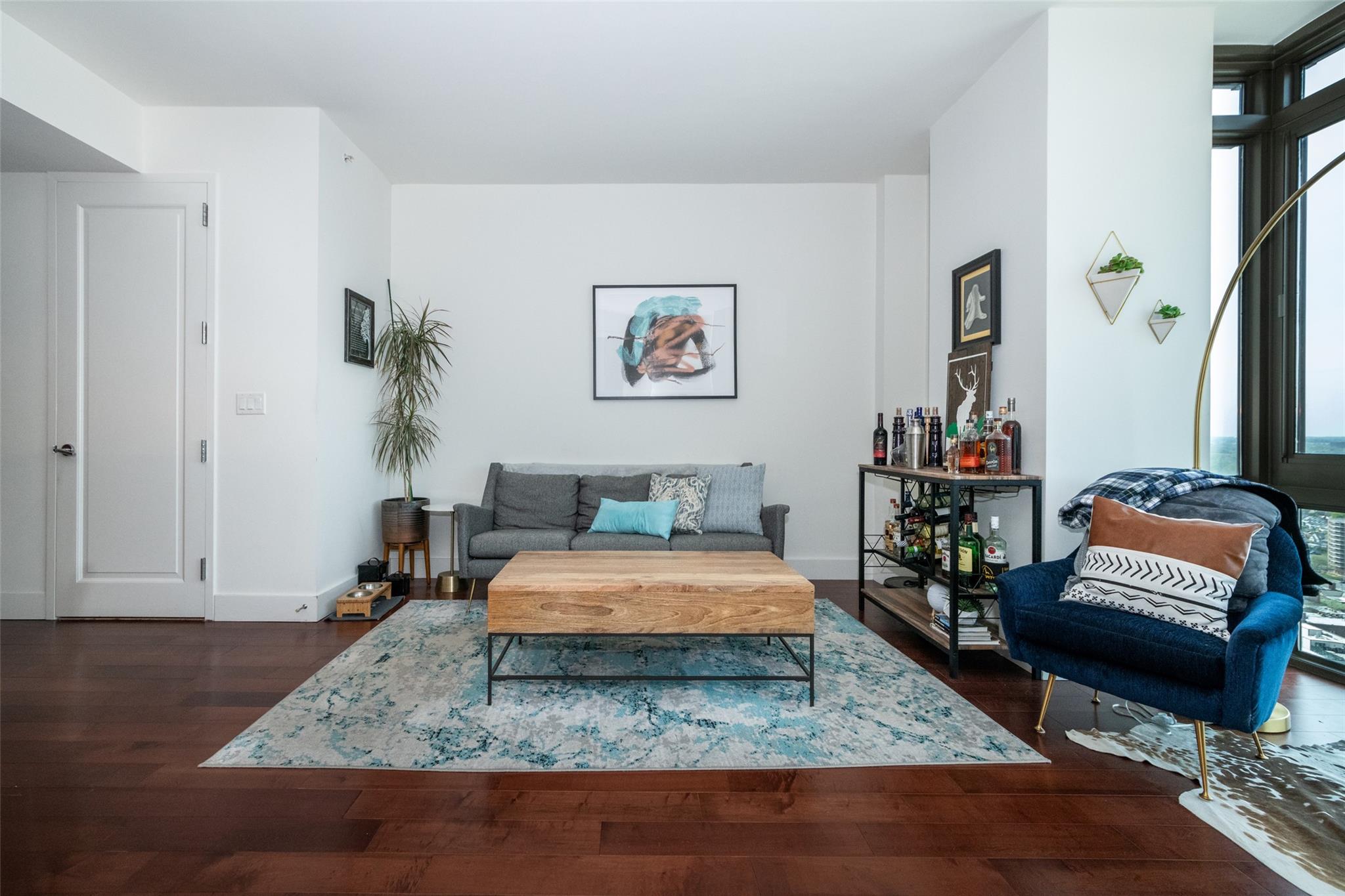 #2 photo, 175 Huguenot Street, New Rochelle , NY 10801