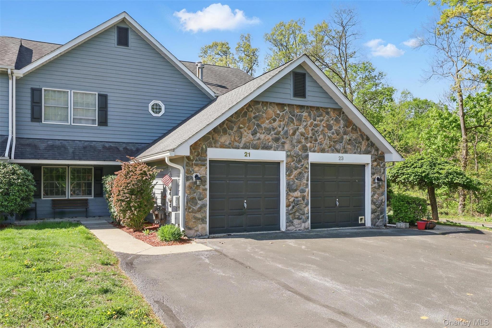 #2 photo, 21 Lamplight Street, Beacon , NY 12508