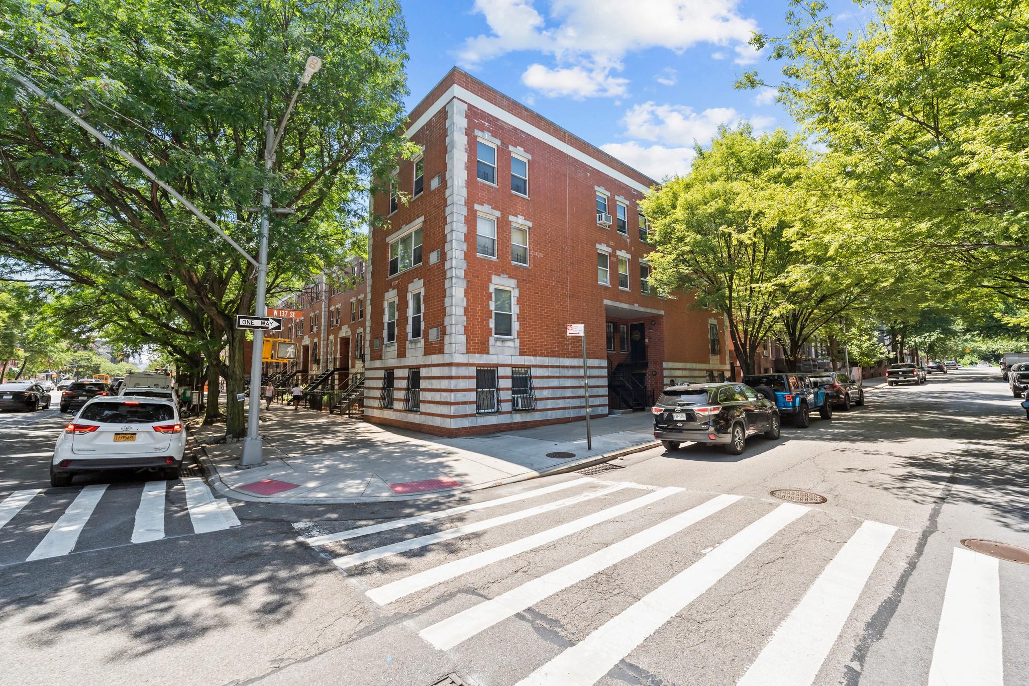 #1 photo, 300D W 137 Street, 曼哈頓 哈莱姆区 New York (Manhattan) , NY 10030