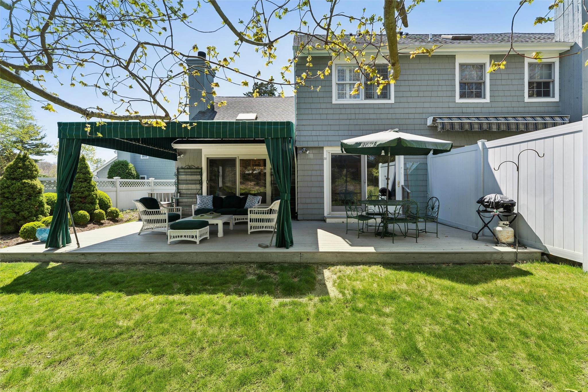 #12 photo, 30 Brittany Lane, サフォーク郡 Westhampton Beach , NY 11978