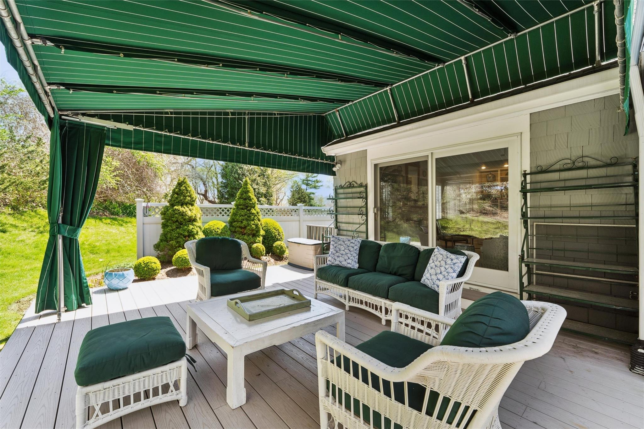 #13 photo, 30 Brittany Lane, サフォーク郡 Westhampton Beach , NY 11978