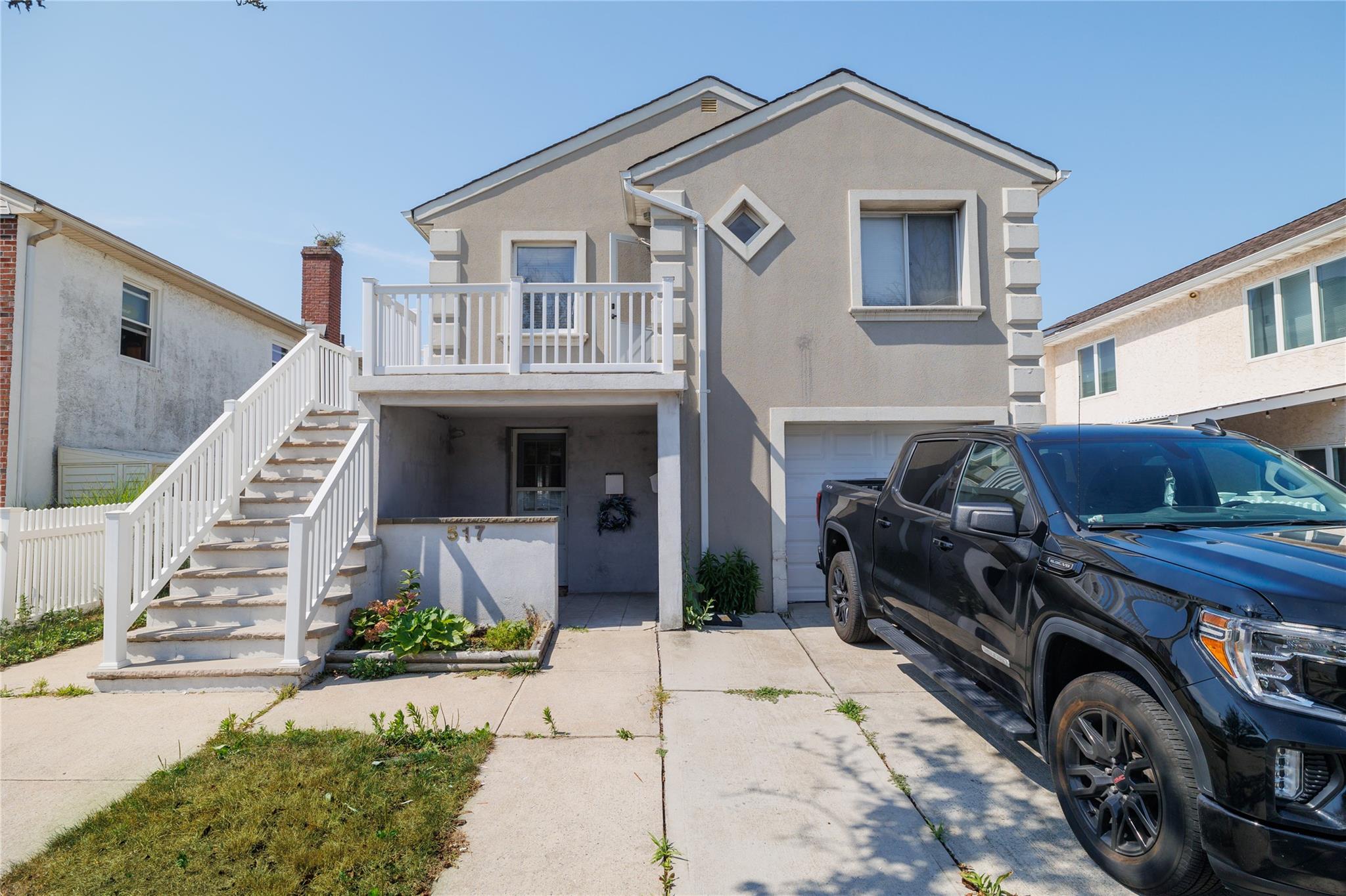 #1 photo, 517 E Broadway, Long Beach , NY 11561