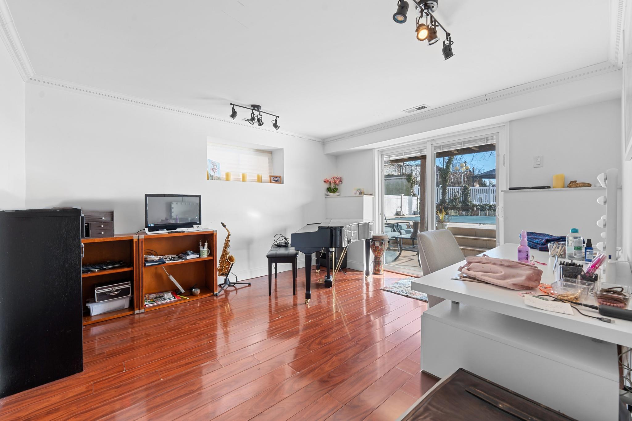 #19 photo, 299 Whitman Drive, ブルックリン区 Brooklyn , NY 11234