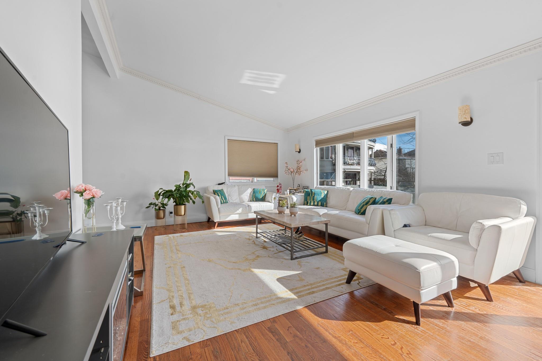 #4 photo, 299 Whitman Drive, ブルックリン区 Brooklyn , NY 11234