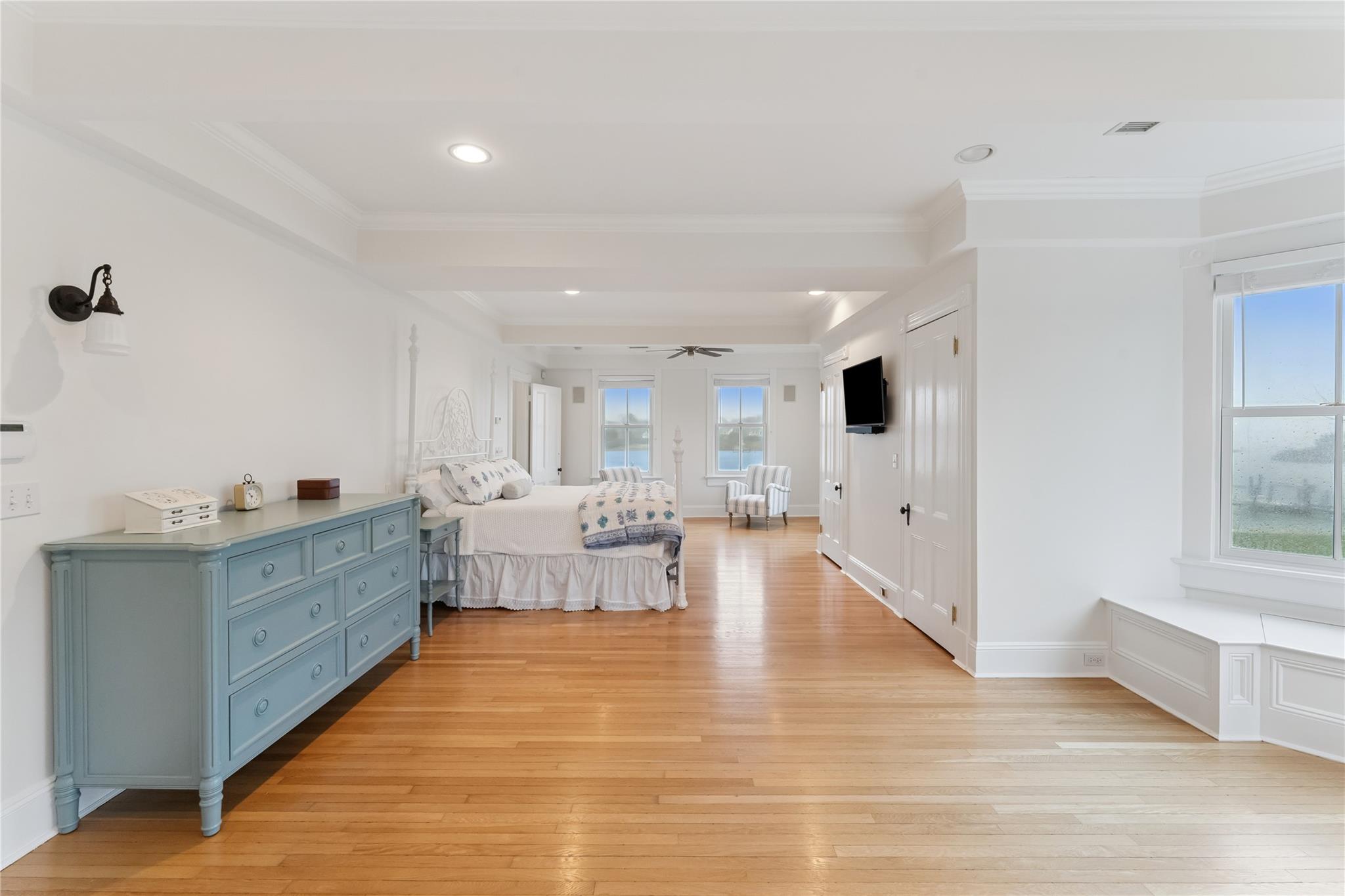 #17 photo, 127 Senix Avenue, サフォーク郡 Center Moriches , NY 11934