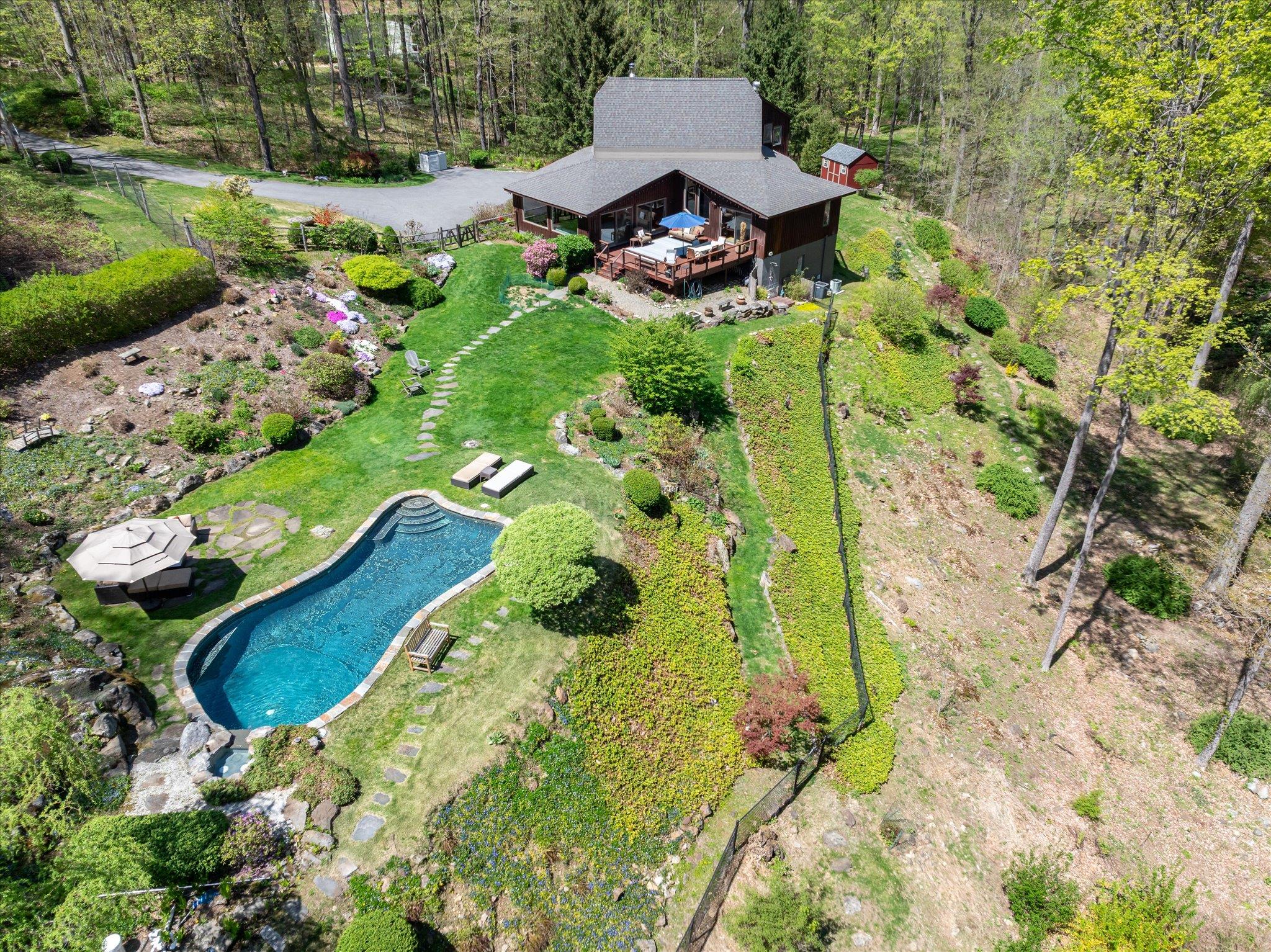 #1 photo, 35 Boutonville Road, South Salem , NY 10590