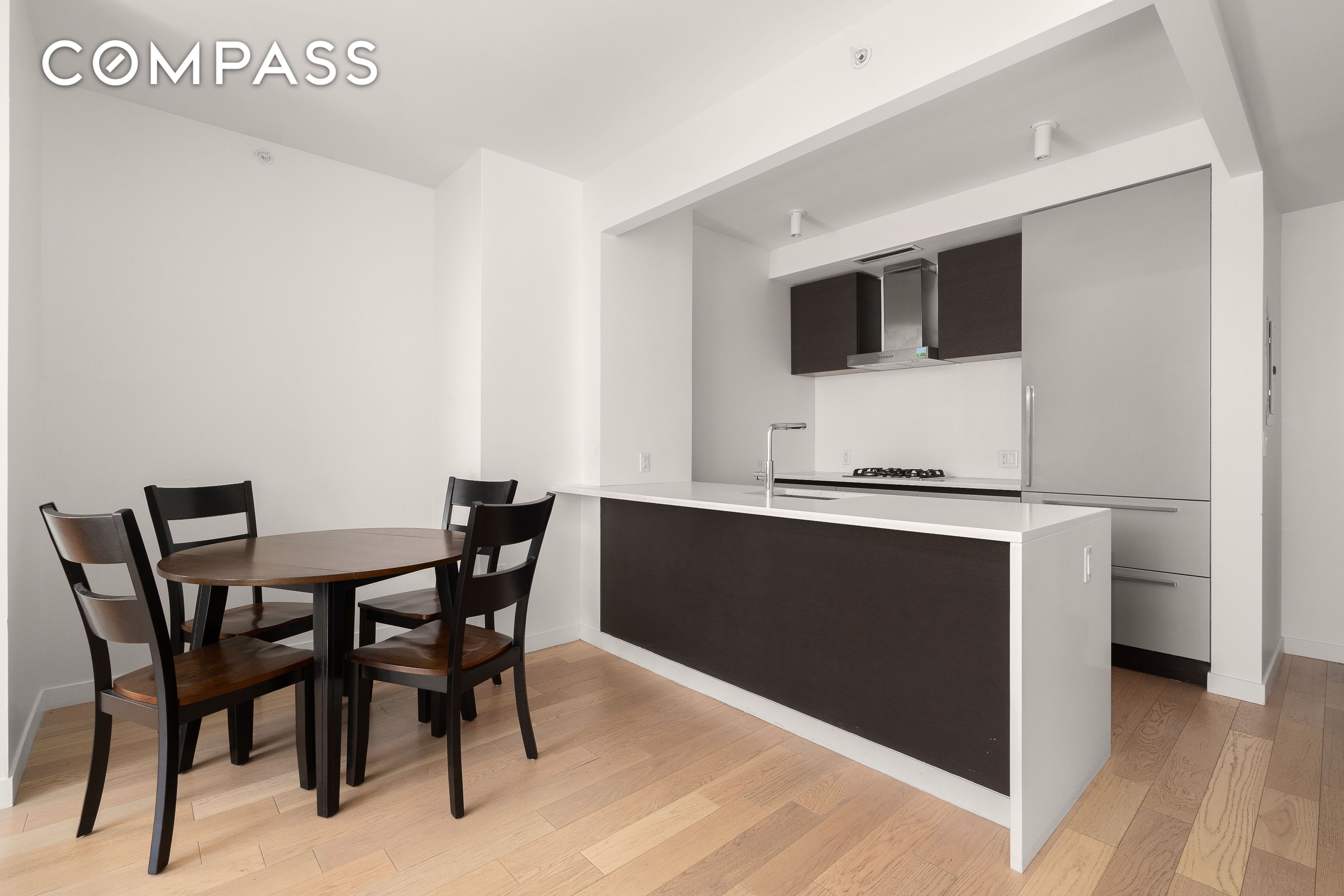 #3 photo, New York City, マンハッタン Hell's Kitchen , NY 10036