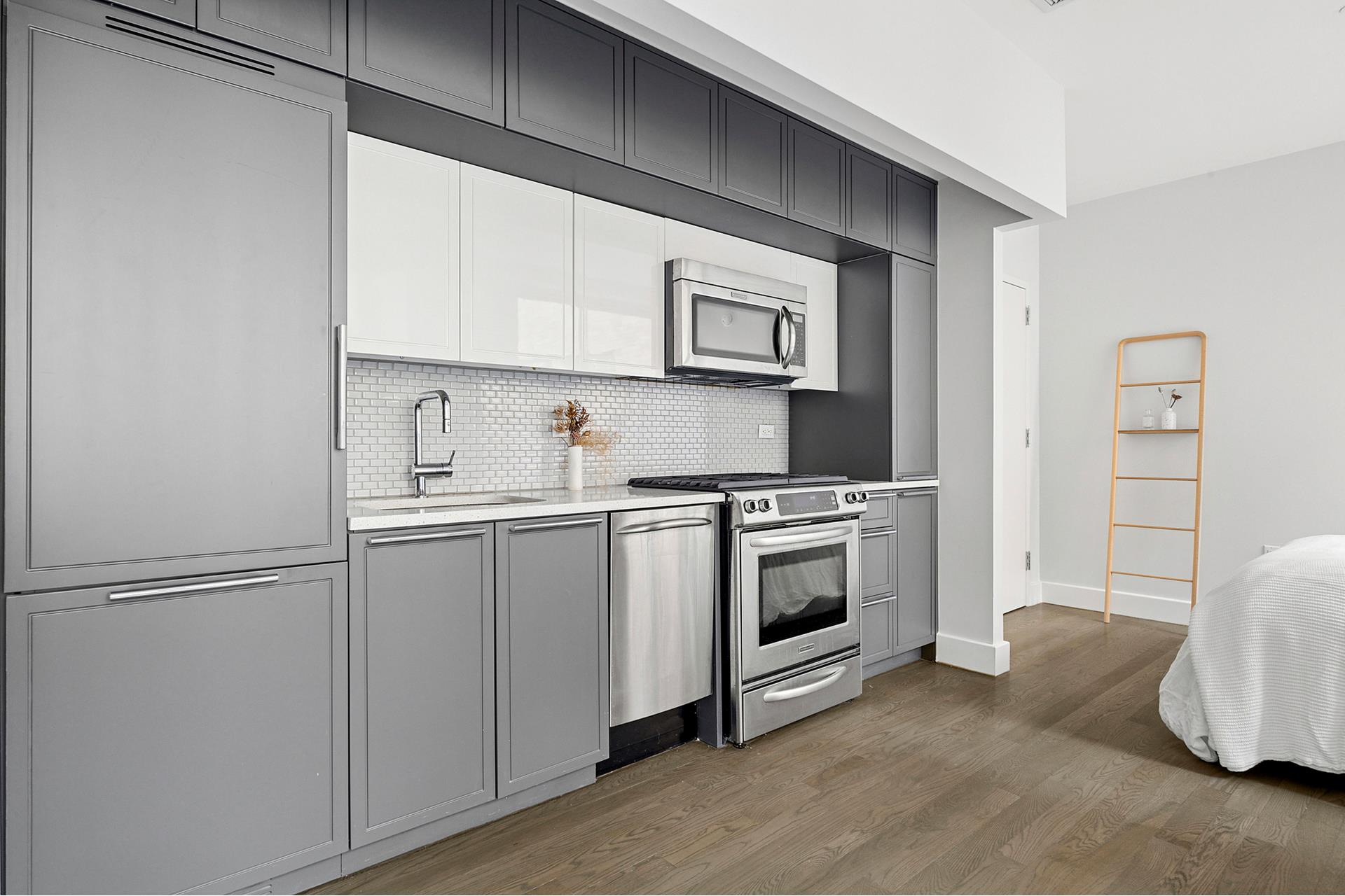 #10 photo, 432 W 52ND Street, マンハッタン Hells Kitchen , NY 10019