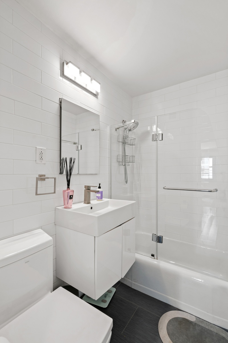 #7 photo, New York City, Upper East Side , NY 10075