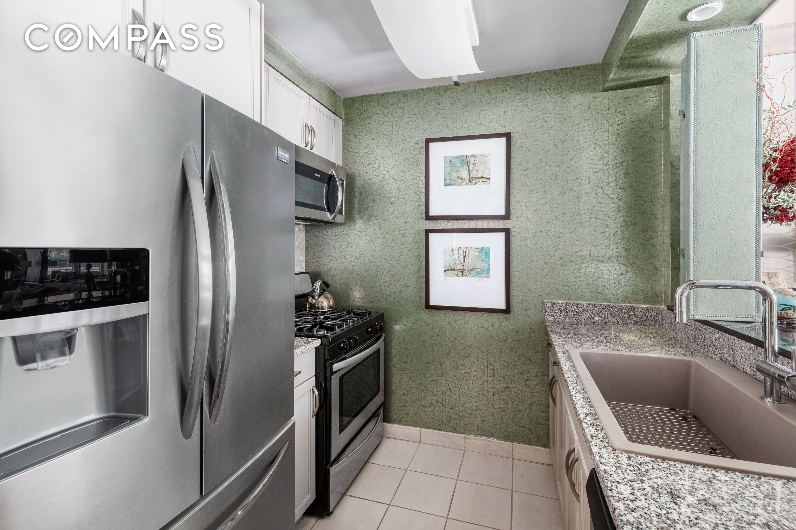#6 photo, 1760 2nd Avenue, マンハッタン Upper East Side , NY 10128