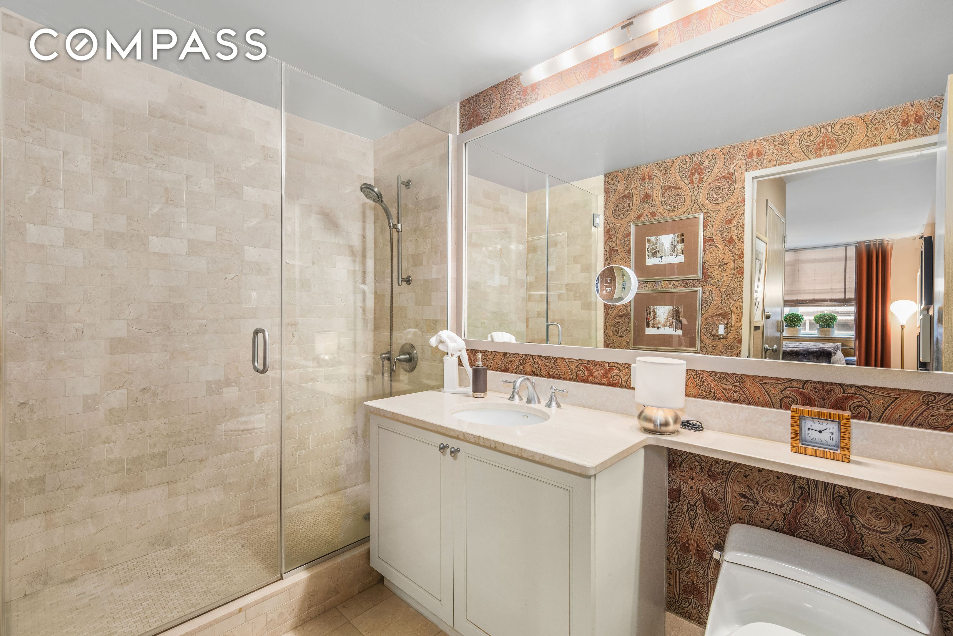 #8 photo, 1760 2nd Avenue, マンハッタン Upper East Side , NY 10128