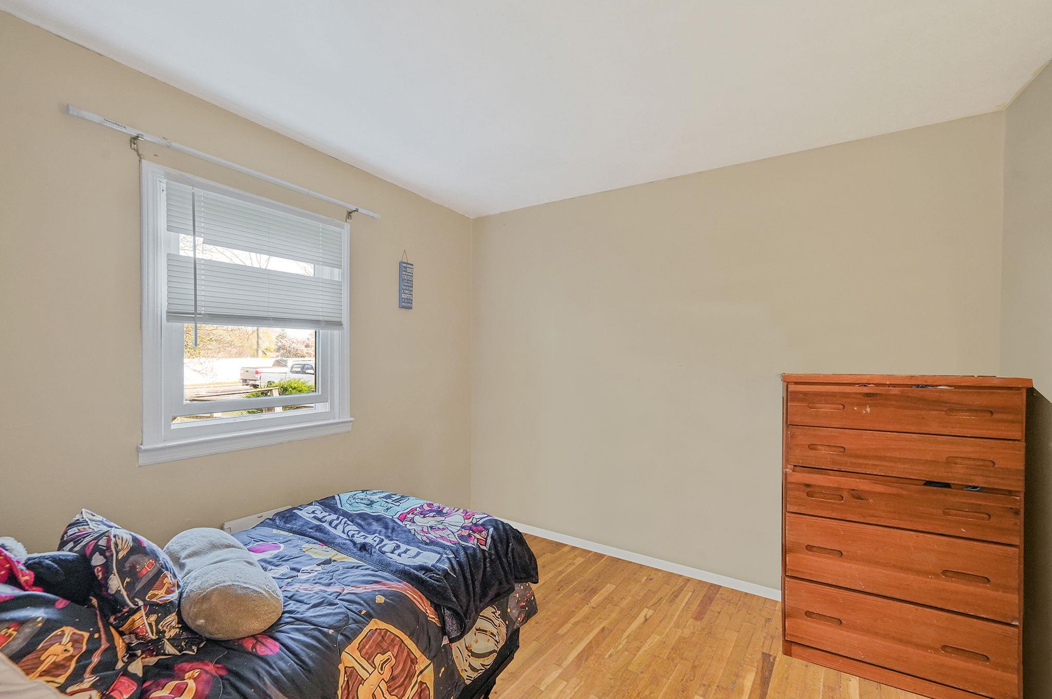 #20 photo, 210 Oakdale Bohemia Road, সাফোক কাউন্টি Bohemia , NY 11716