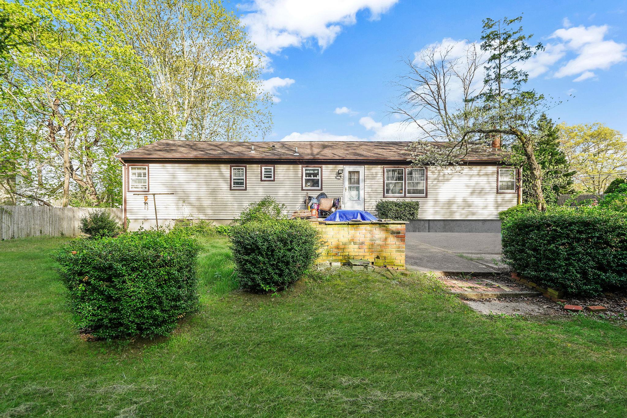 #4 photo, 210 Oakdale Bohemia Road, সাফোক কাউন্টি Bohemia , NY 11716