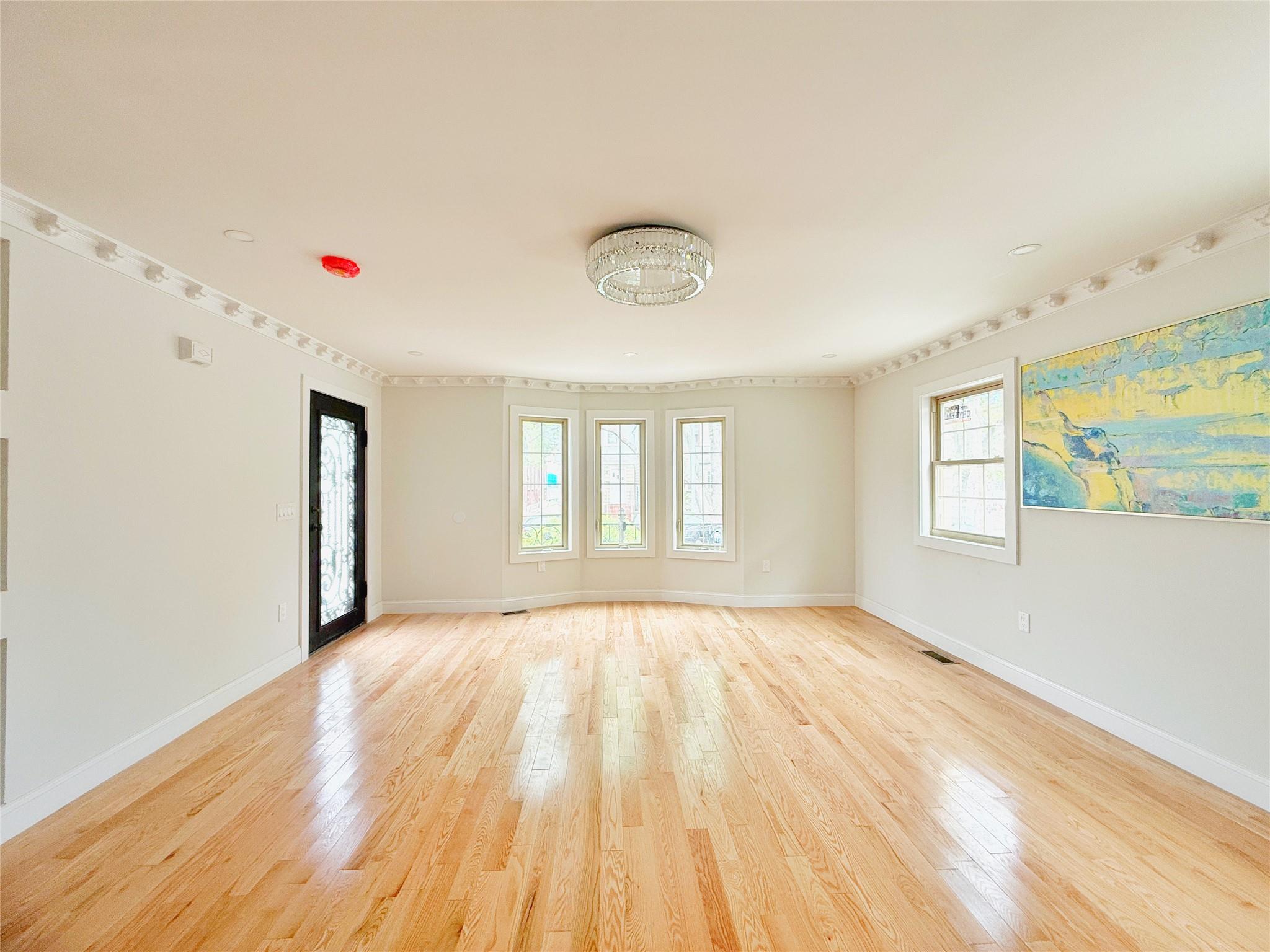 #10 photo, 103-22 104th Street, Ozone Park , NY 11417