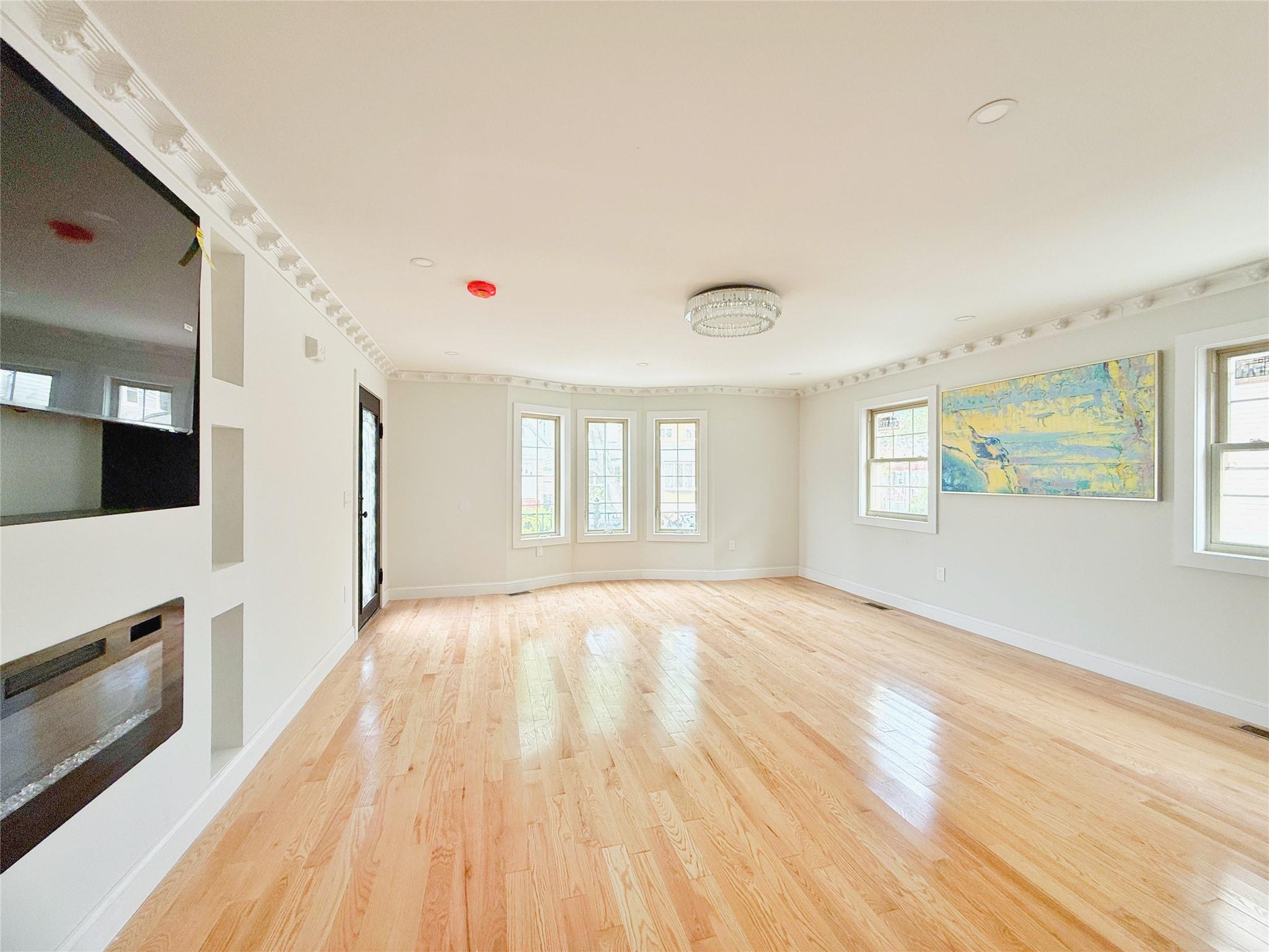 #5 photo, 103-22 104th Street, Ozone Park , NY 11417