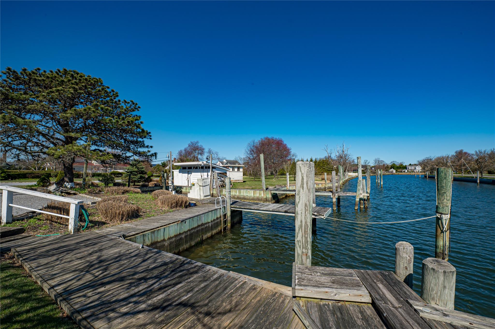 #17 photo, 101 West Lane, Bay Shore , NY 11706