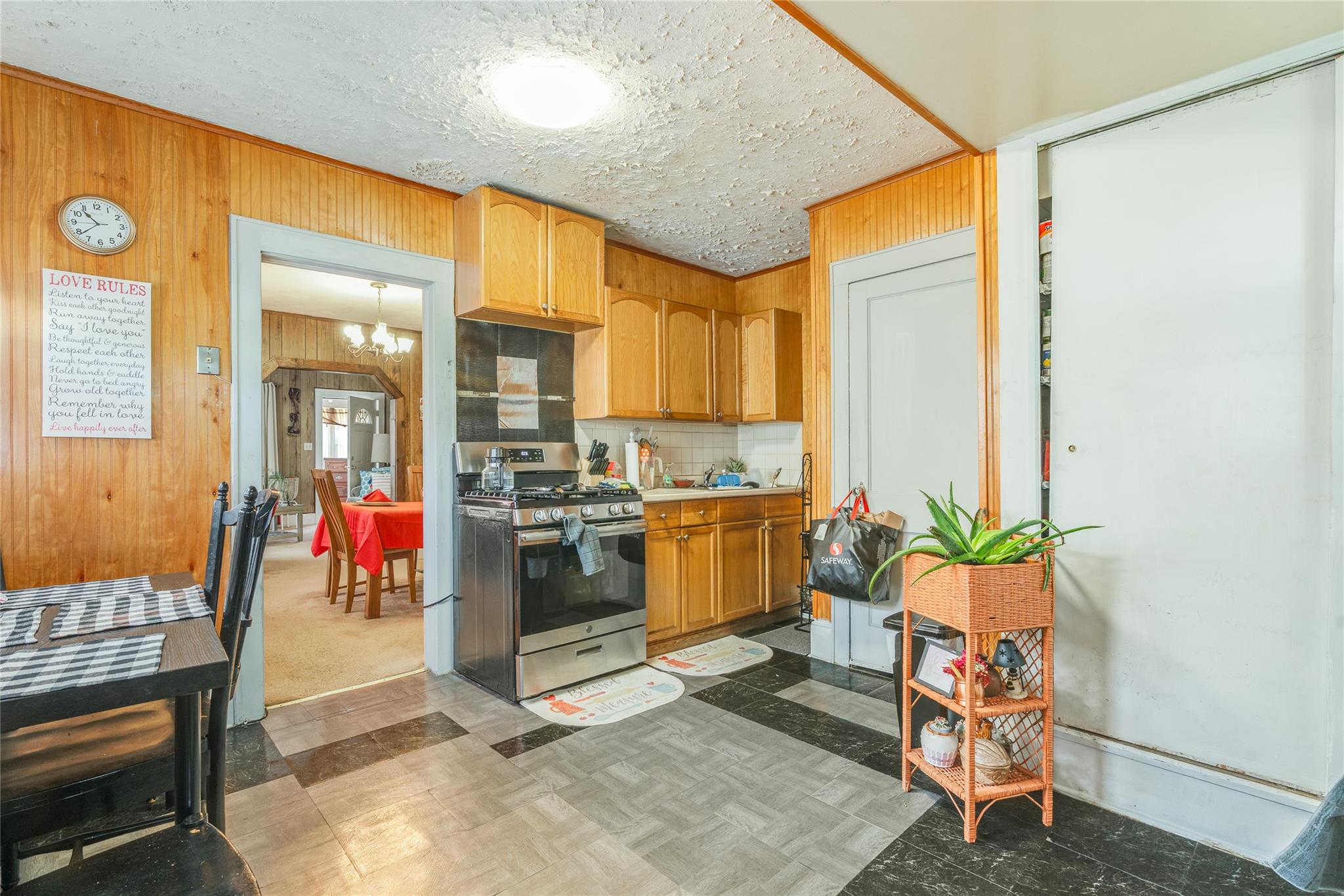 #3 photo, 17 Lawrence Road, Poughkeepsie , NY 12601