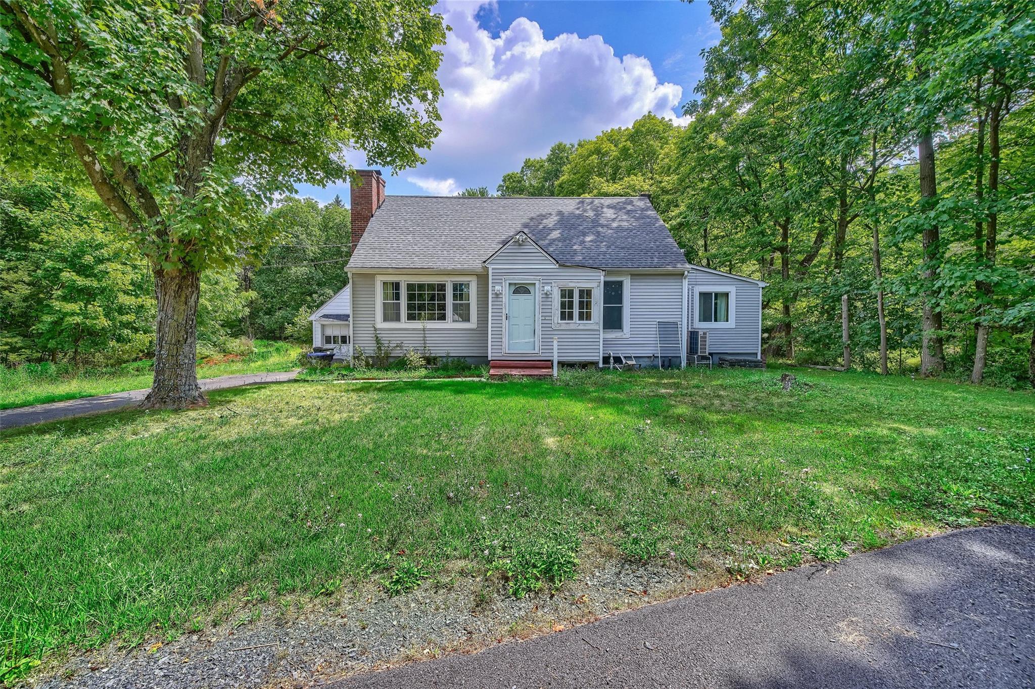 #1 photo, 33 Hudson Road, Washingtonville , NY 10992