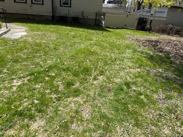 #16 photo, 120 South Avenue, Poughkeepsie , NY 12601