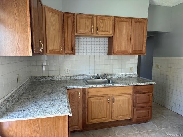 #4 photo, 120 South Avenue, Poughkeepsie , NY 12601