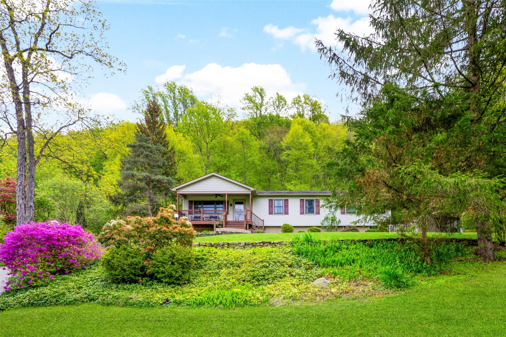 #1 photo, 108 Greenwood Drive, 紐約州 Beacon , NY 12508