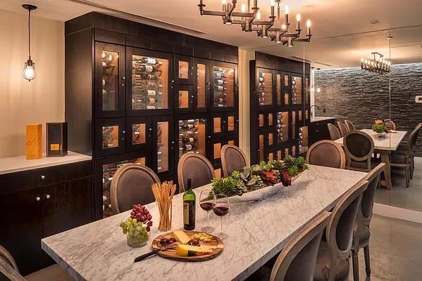 #13 photo, 416 W 52ND Street, マンハッタン Hells Kitchen , NY 10019