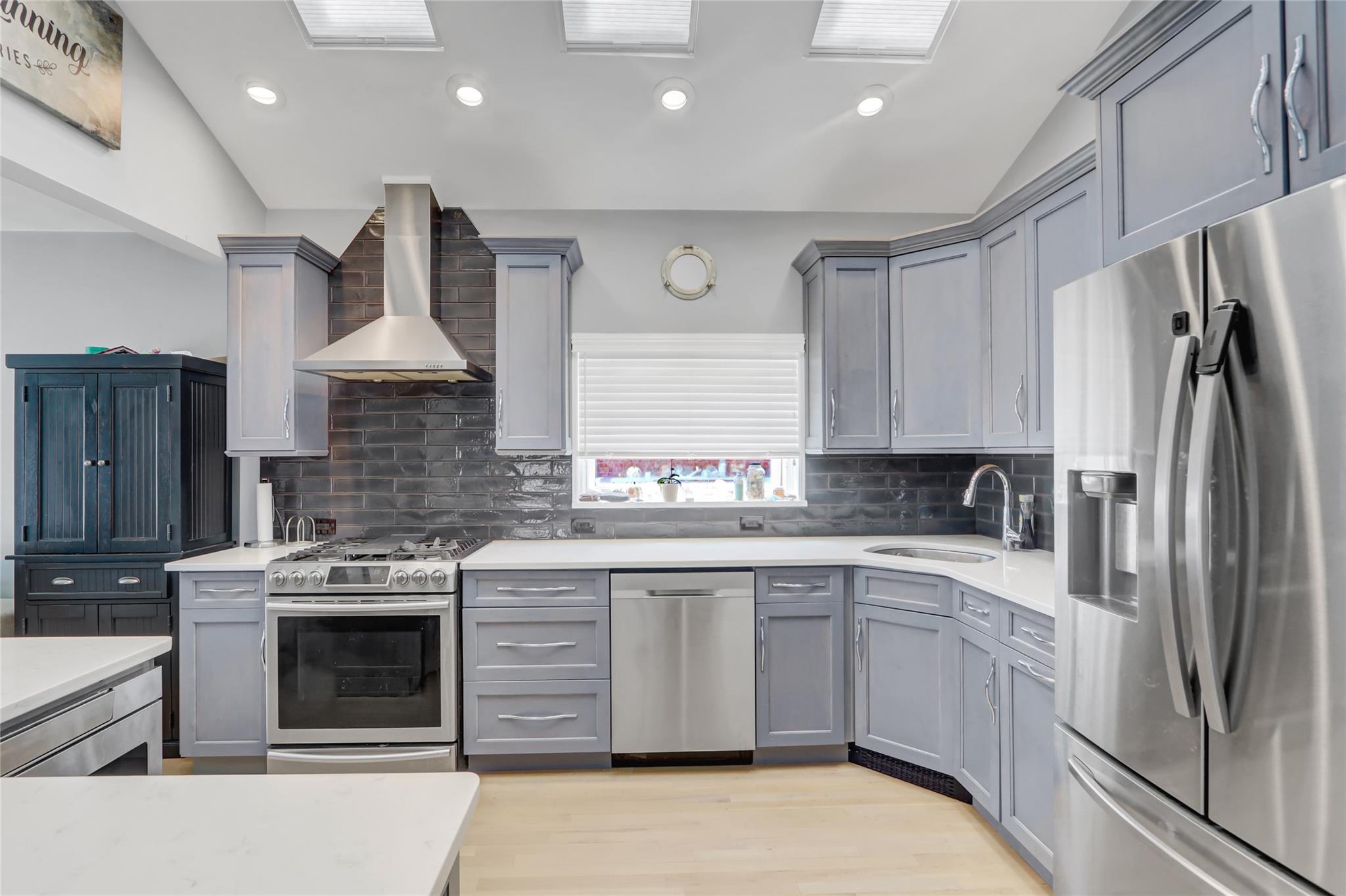 #11 photo, 161 Beach 129th Street, 皇后區 Rockaway Park , NY 11694