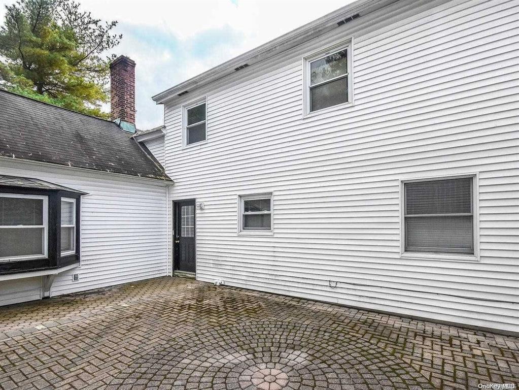 #1 photo, 528 Glen Cove, Glen Head , NY 11545