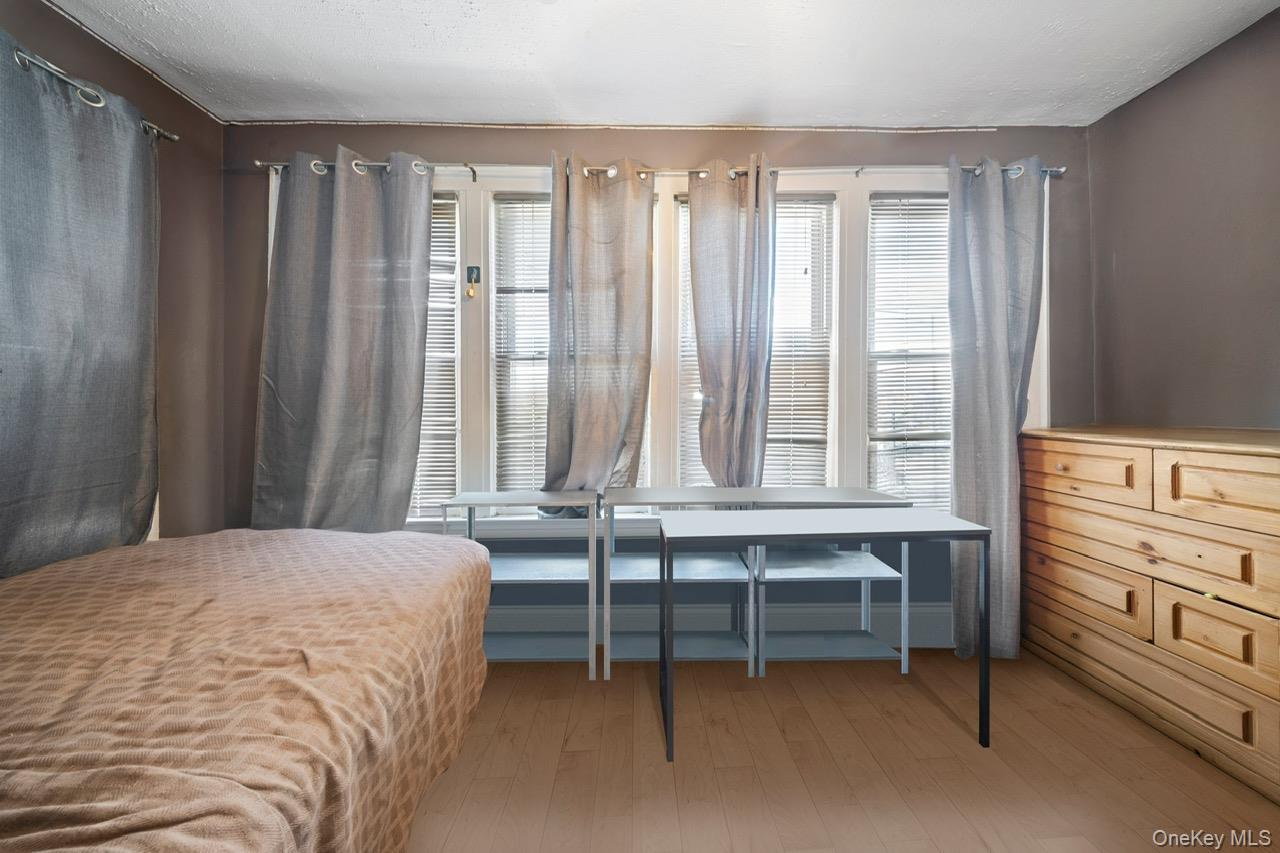 #18 photo, 8302 97th Avenue, Ozone Park , NY 11416