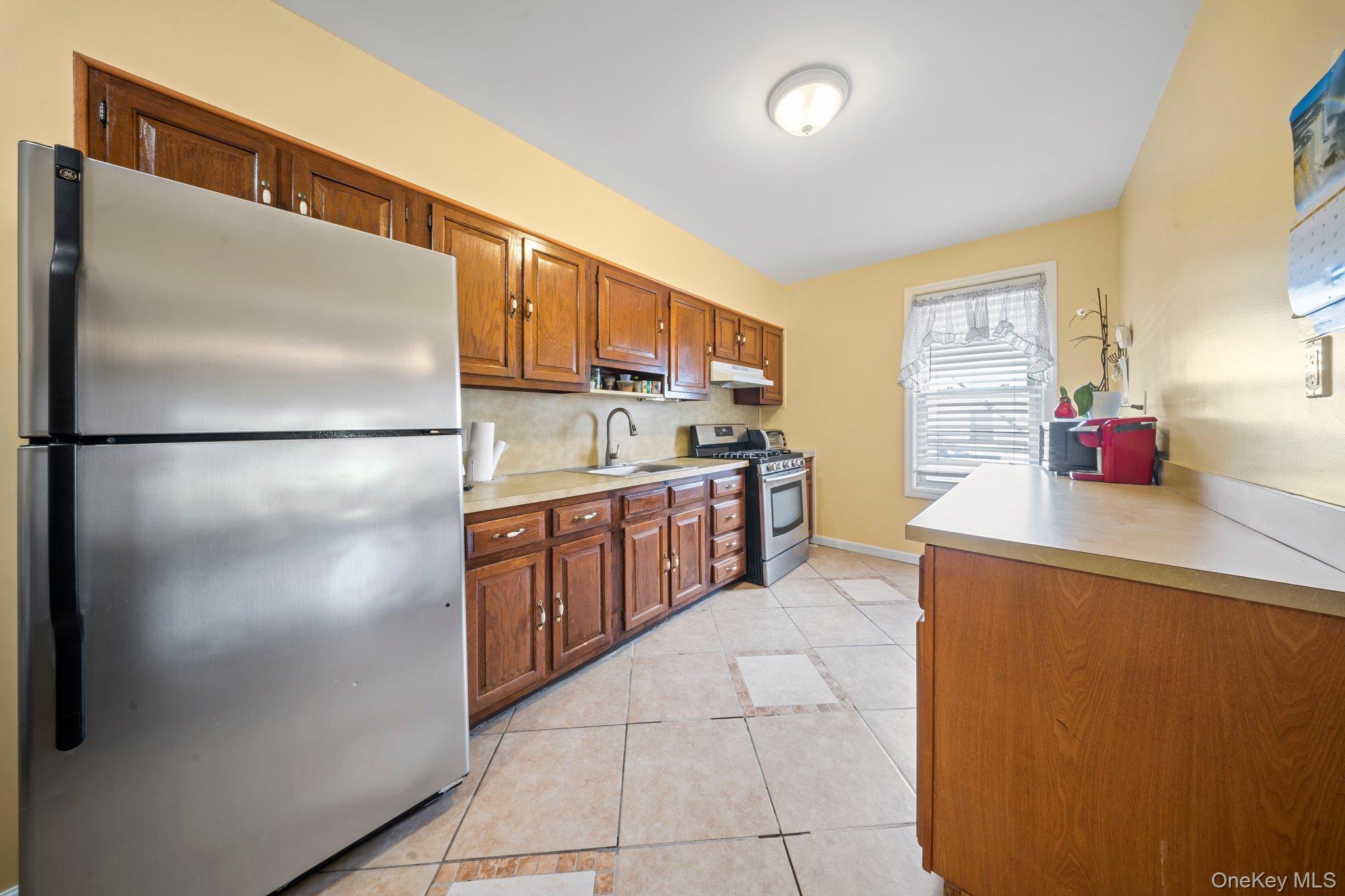 #8 photo, 8302 97th Avenue, Ozone Park , NY 11416