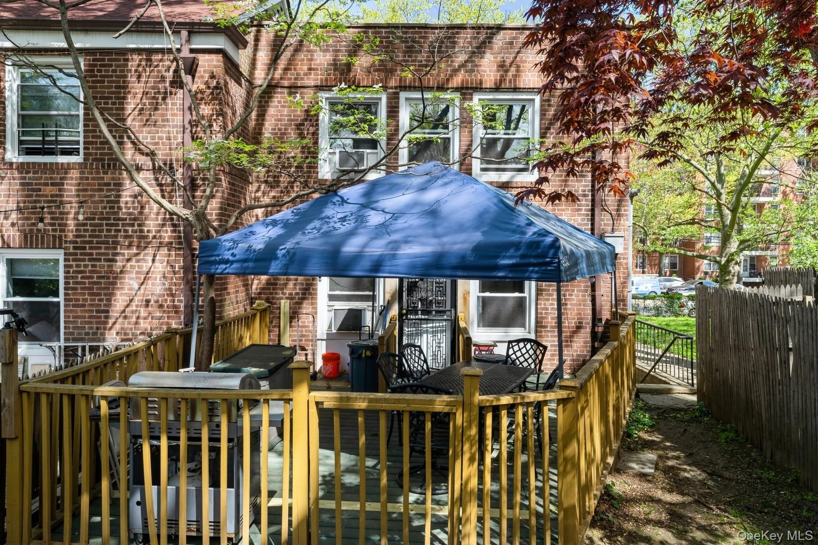 #16 photo, 149-32 Union Turnpike, クイーンズ区 Briarwood , NY 11367