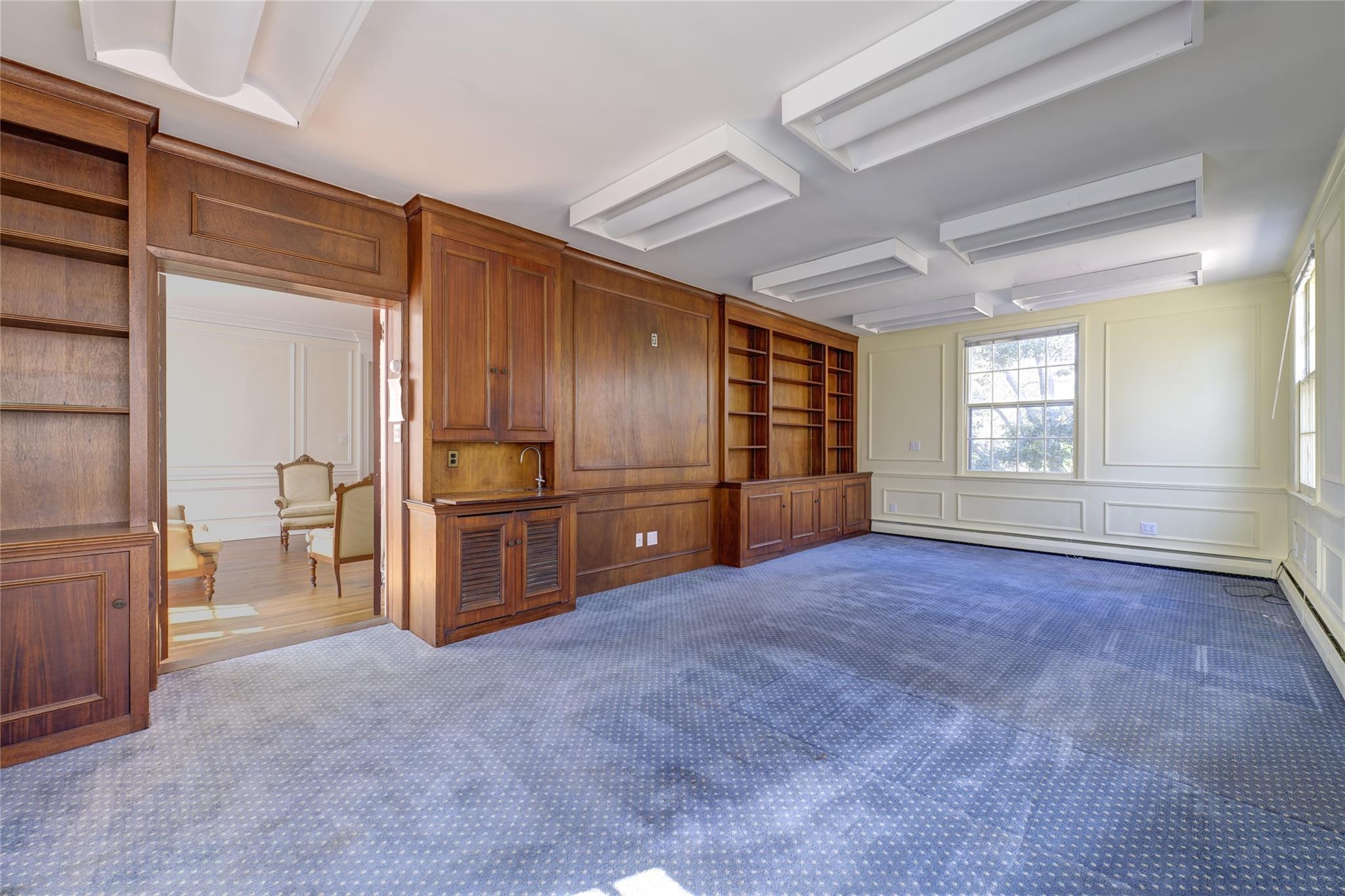 #16 photo, 44 North Drive, Manhasset , NY 11030