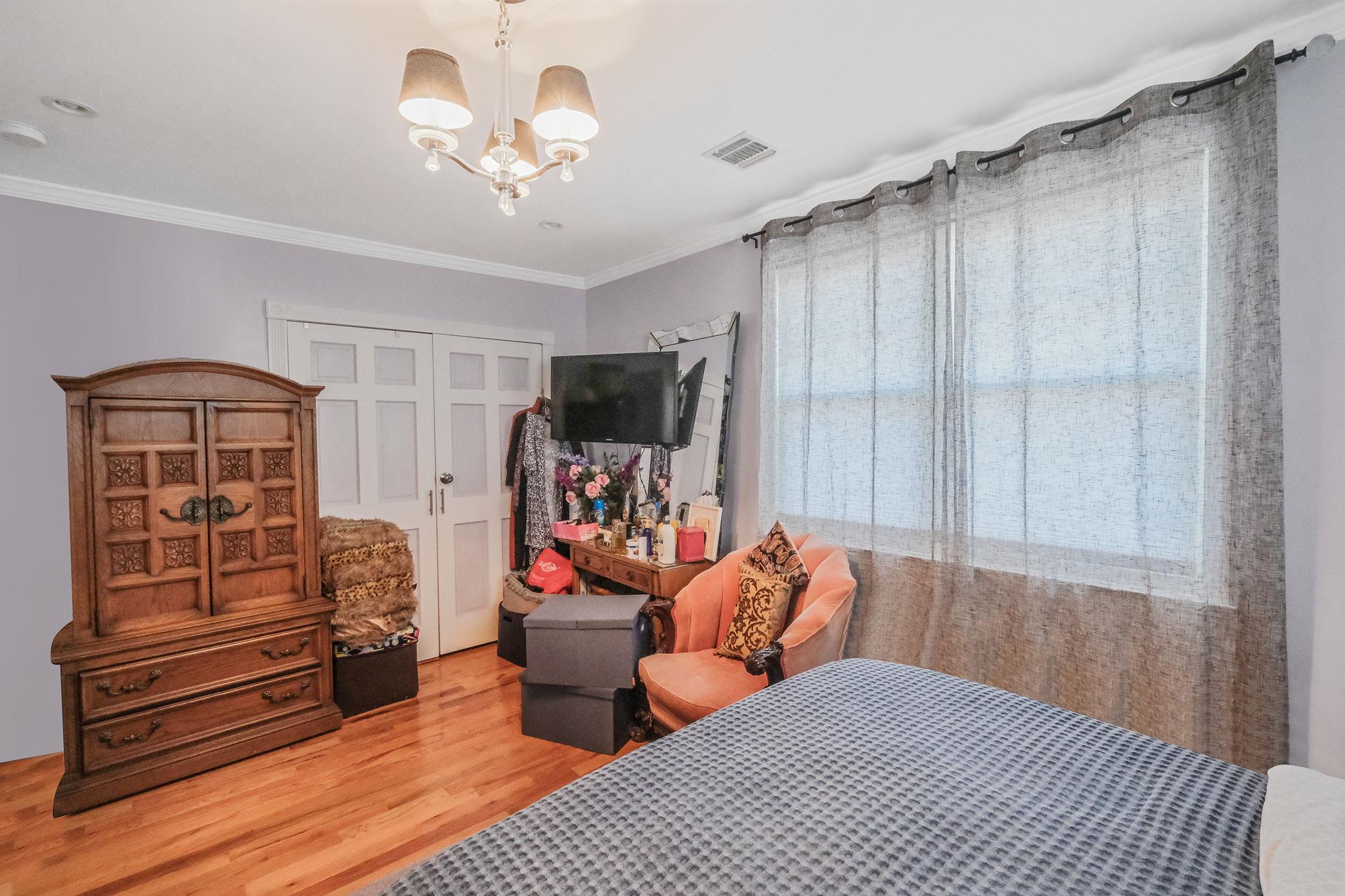 #13 photo, 11538 238th Street, ナッソー郡 Elmont , NY 11003