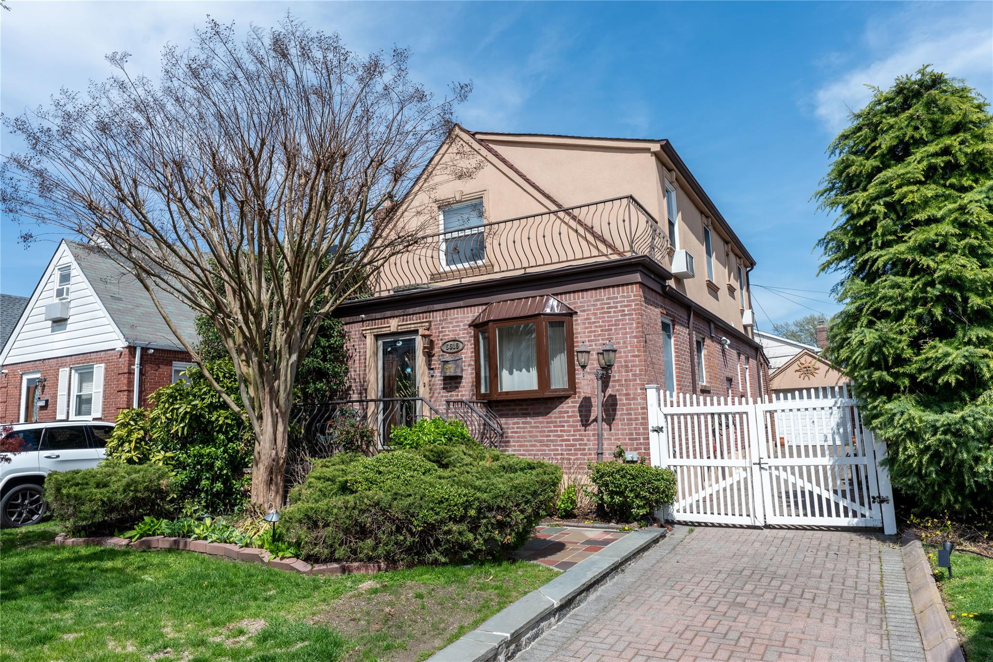 #1 photo, 56-15 214th Street, Bayside , NY 11364