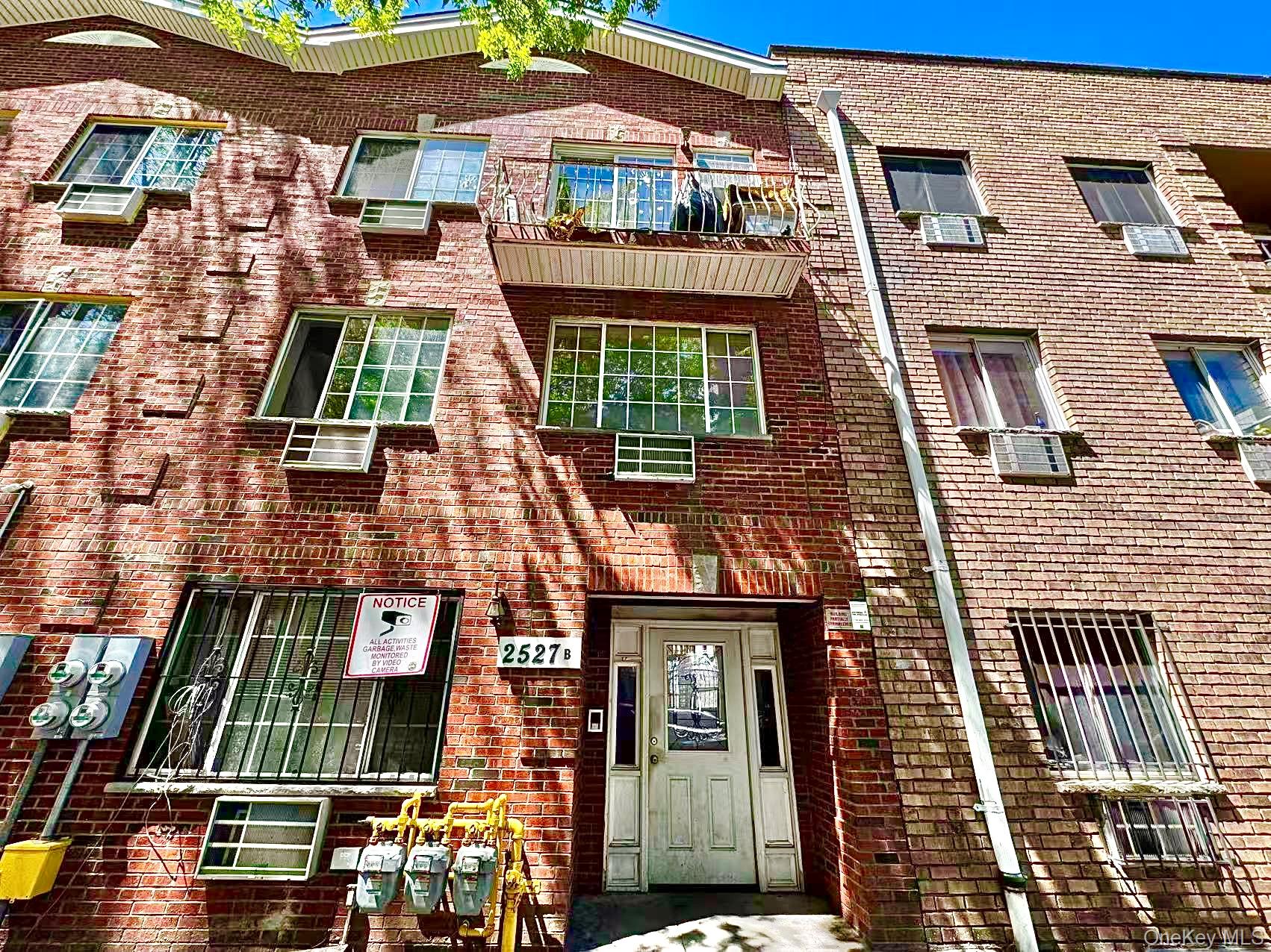 #1 photo, 2527B Frisby Avenue, Bronx , NY 10461