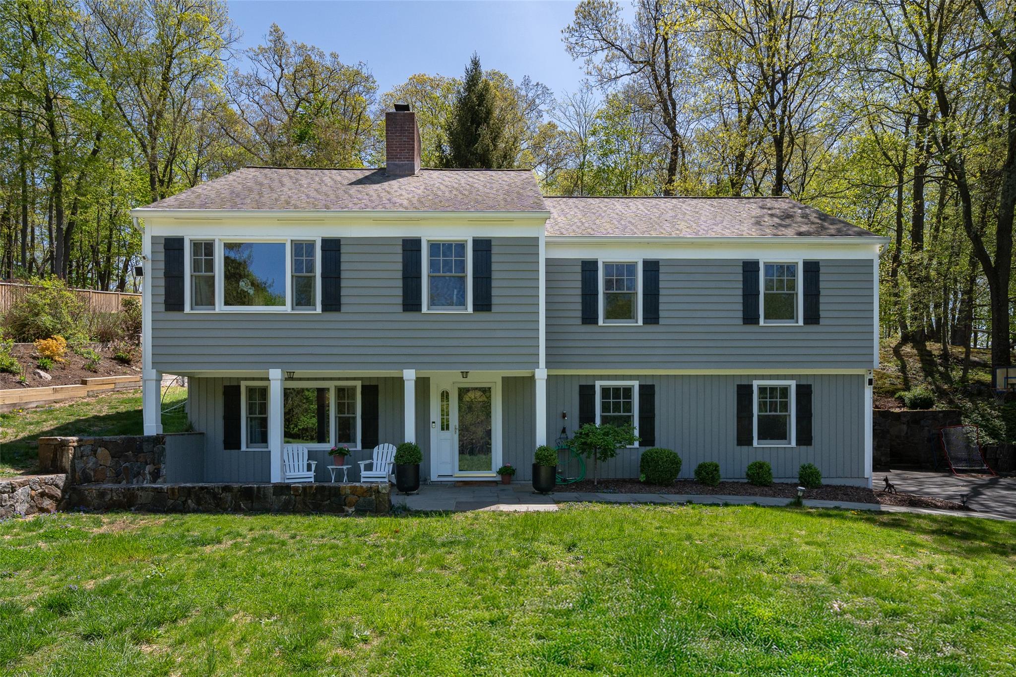 #1 photo, 35 Cliffside Lane, Bedford Corners , NY 10549