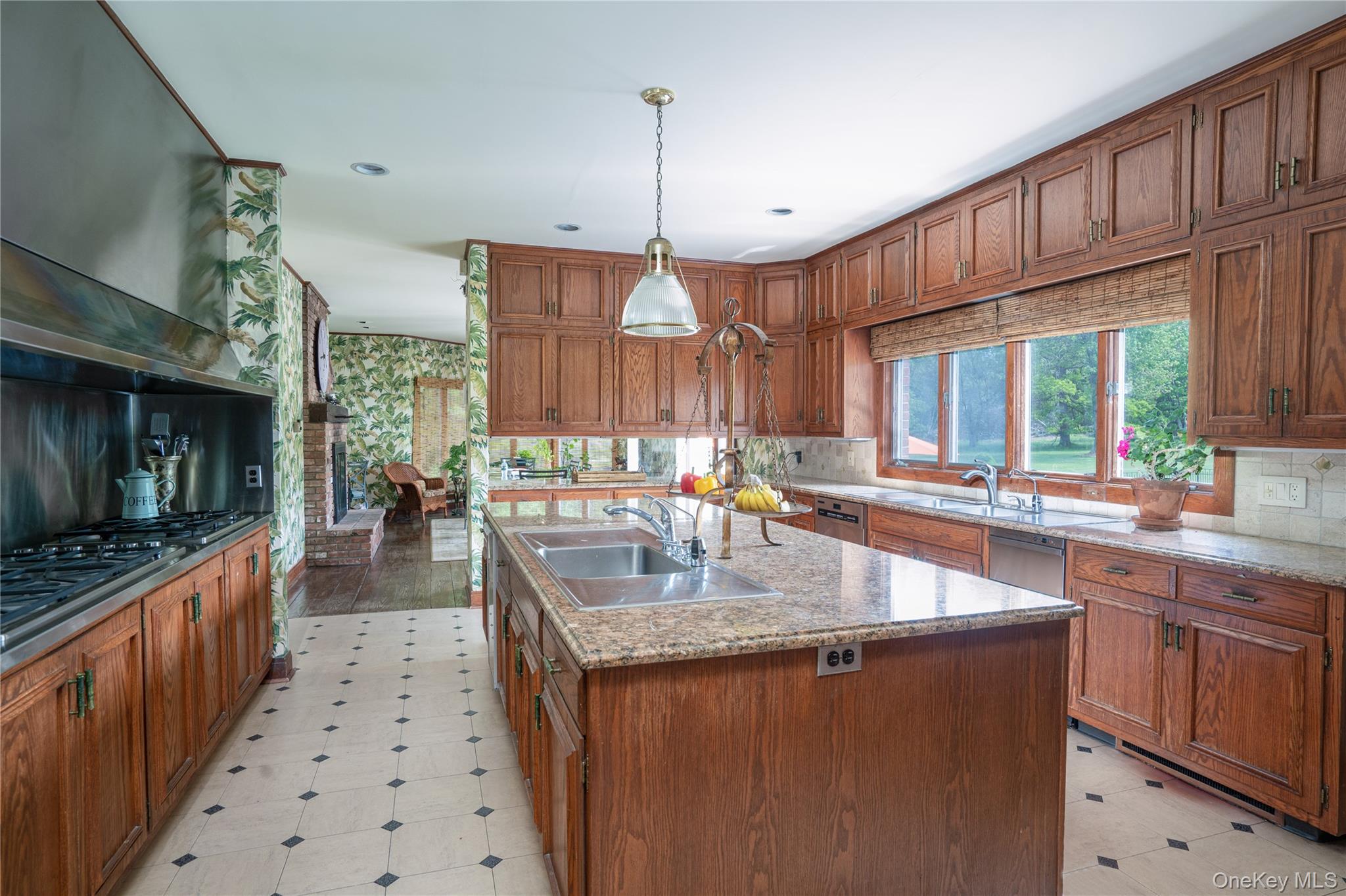 #8 photo, 604 N Quaker Hill Road, Pawling , NY 12564