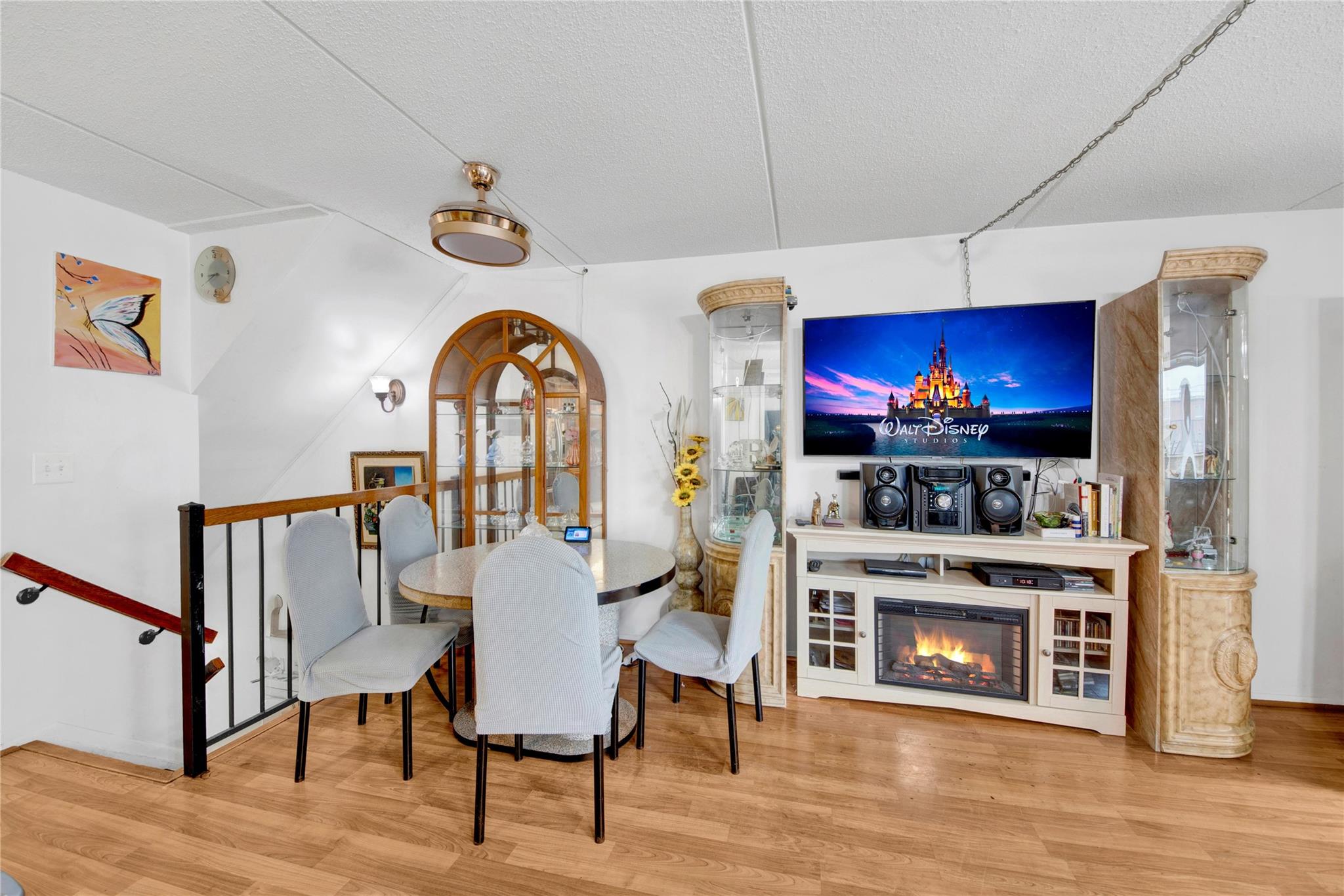 #17 photo, 643 Underhill Avenue, Bronx , NY 10473