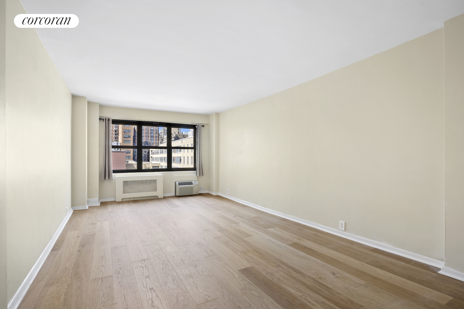 #1 photo, 240 E 76TH Street, 曼哈顿 上东城 Lenox Hill , NY 10021