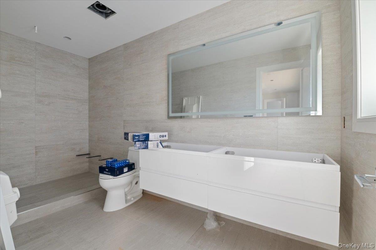 #14 photo, 56 Oregon Street, ナッソー郡 Long Beach , NY 11561