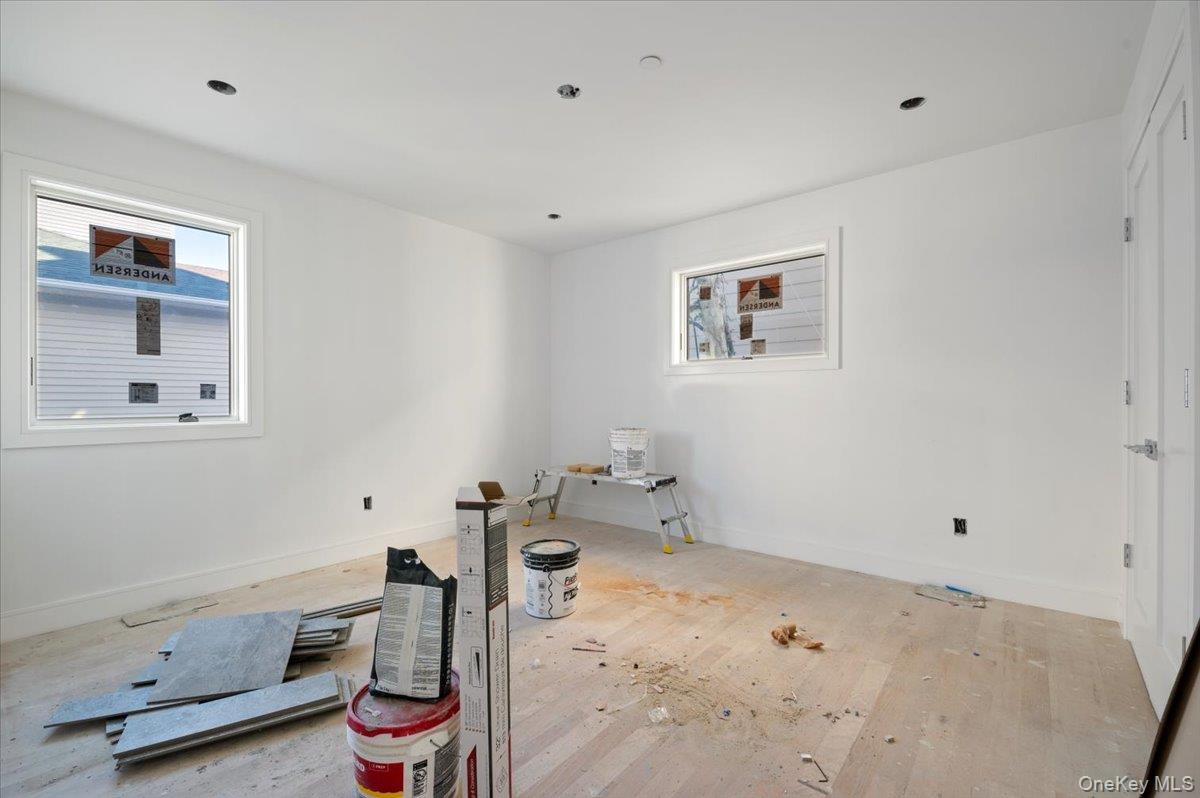 #18 photo, 56 Oregon Street, ナッソー郡 Long Beach , NY 11561