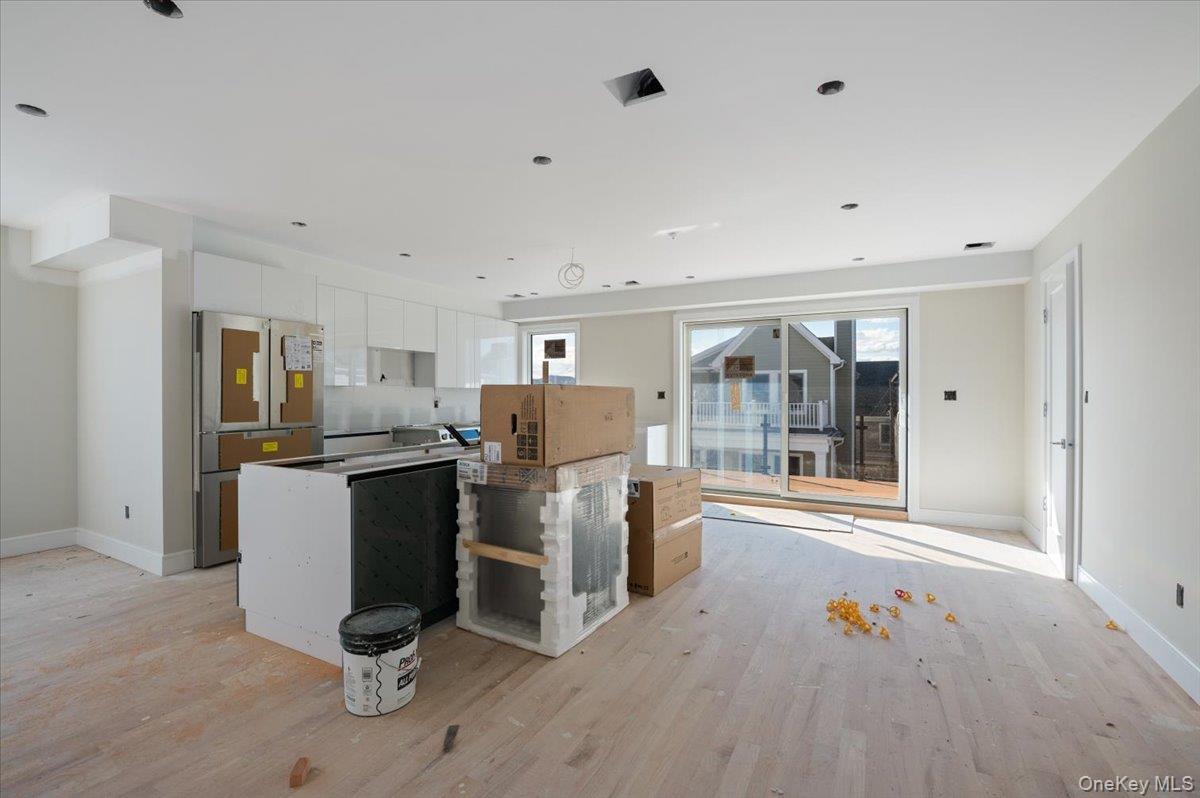 #5 photo, 56 Oregon Street, ナッソー郡 Long Beach , NY 11561