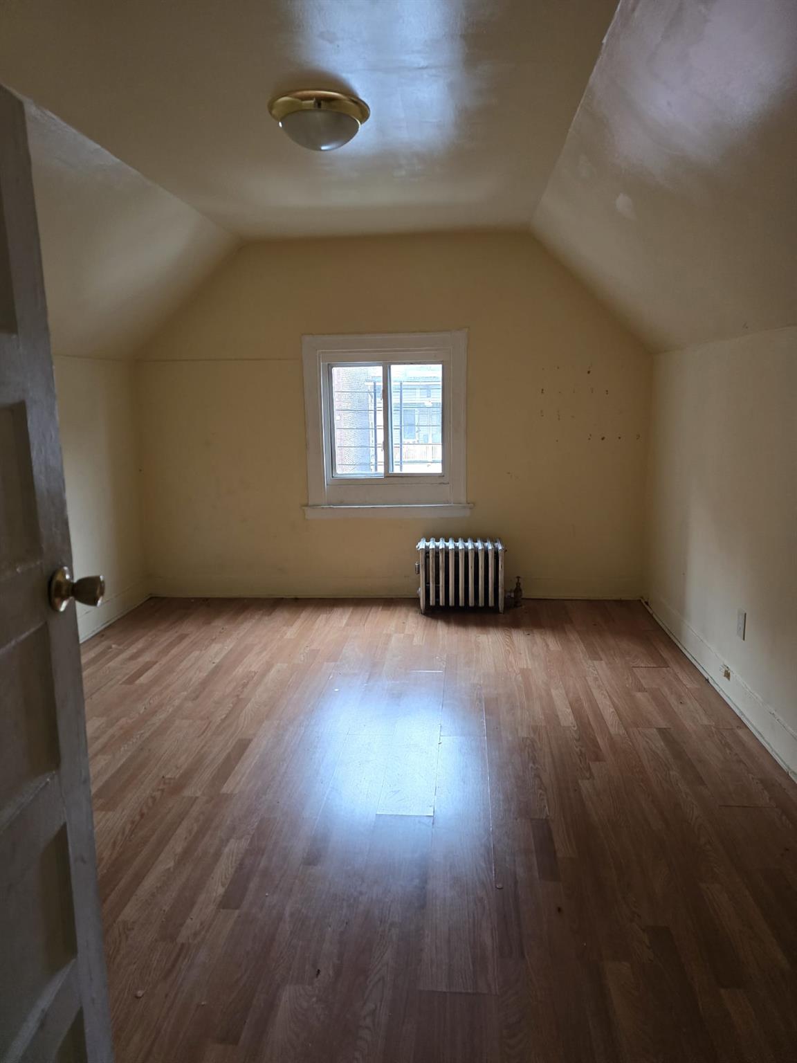 #3 photo, 2703 Bainbridge Avenue, ブロンクス区 Bronx , NY 10458