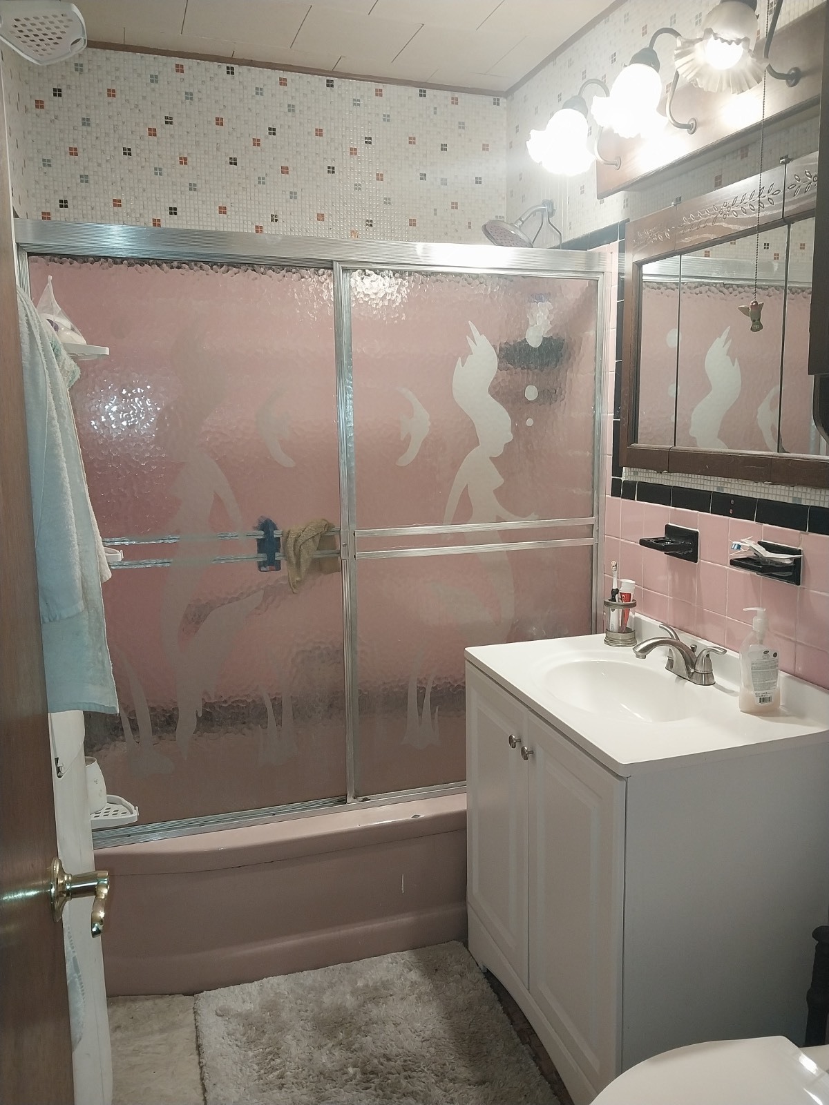 #6 photo, 423 Olmstead Avenue, ブロンクス区 East Bronx , NY 10473