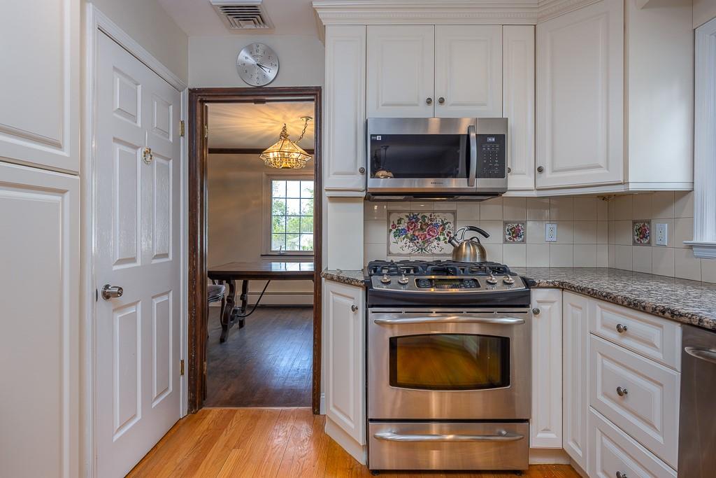 #11 photo, 26 Strathmore Drive, New City , NY 10956