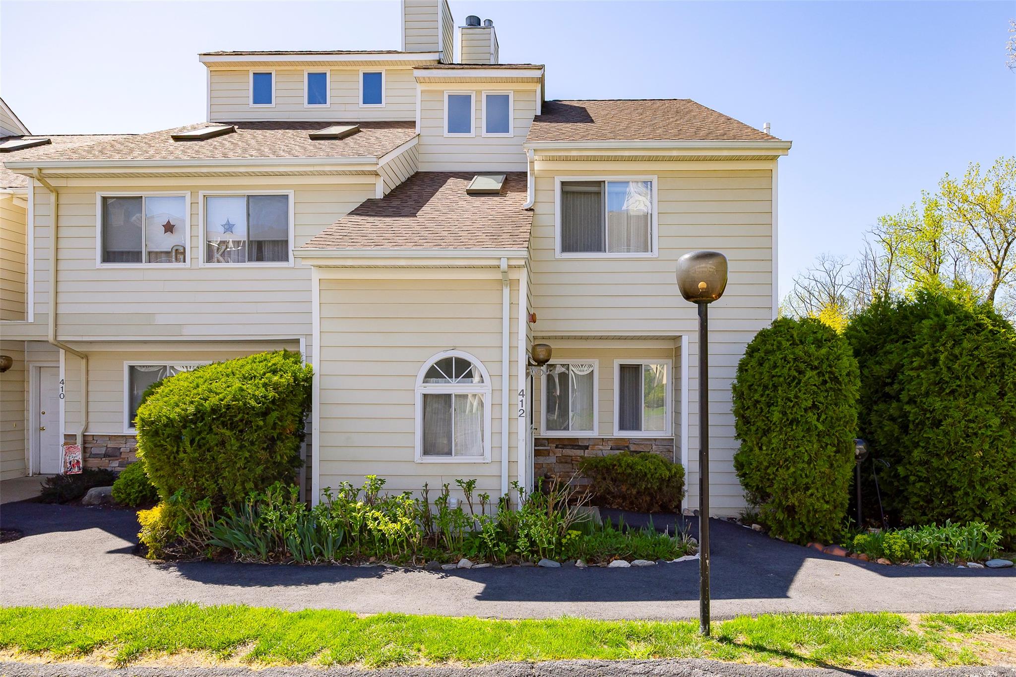 #1 photo, 412 Crystal Hill Lane, Poughkeepsie , NY 12603