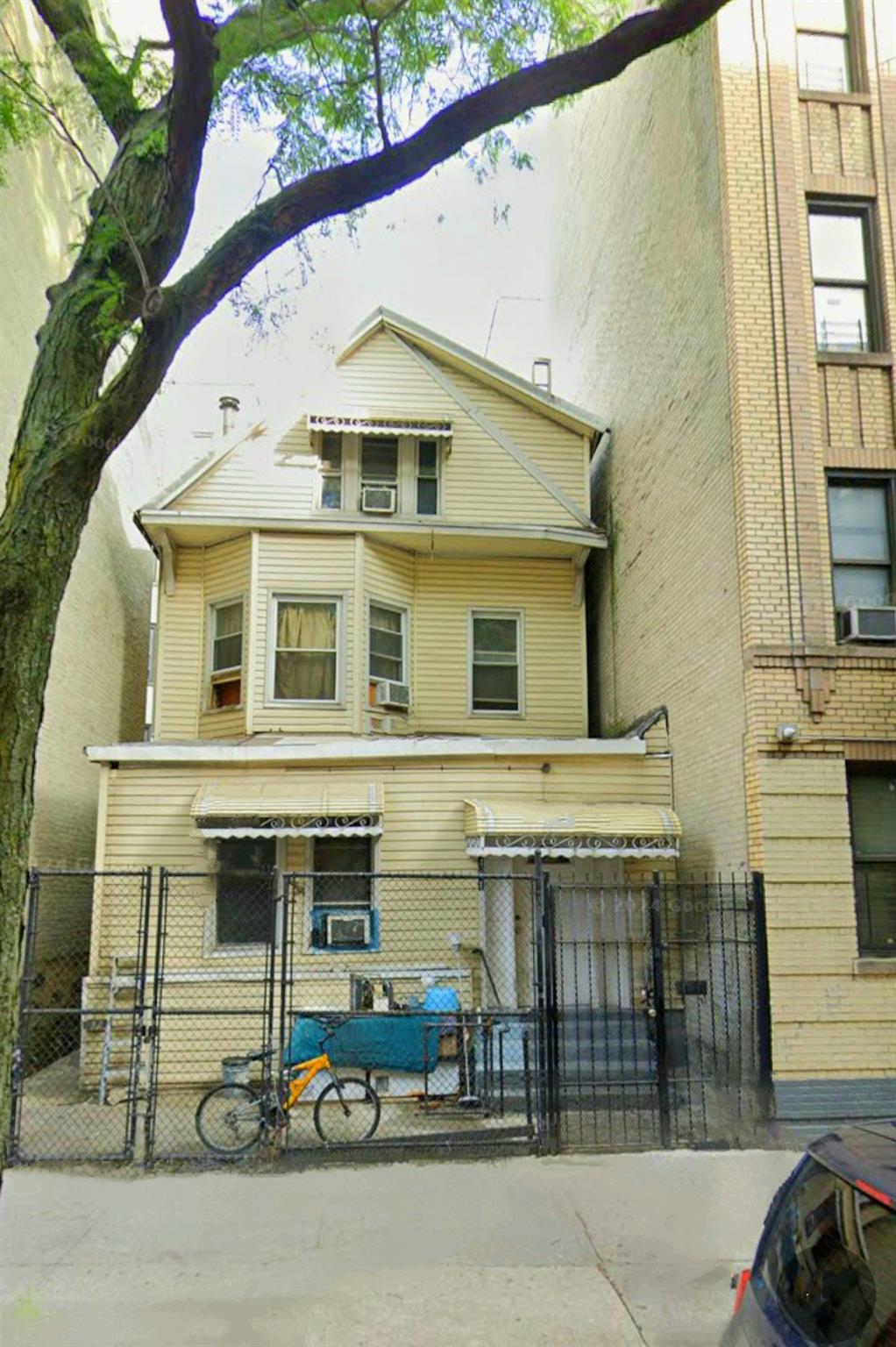 #1 photo, 2481 Davidson Avenue, Bronx , NY 10468