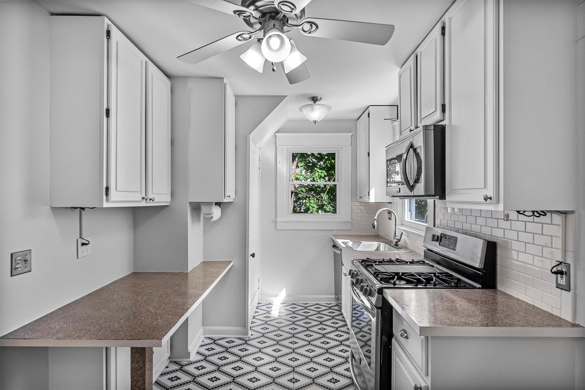 #5 photo, 119 Western Highway, West Nyack , NY 10994